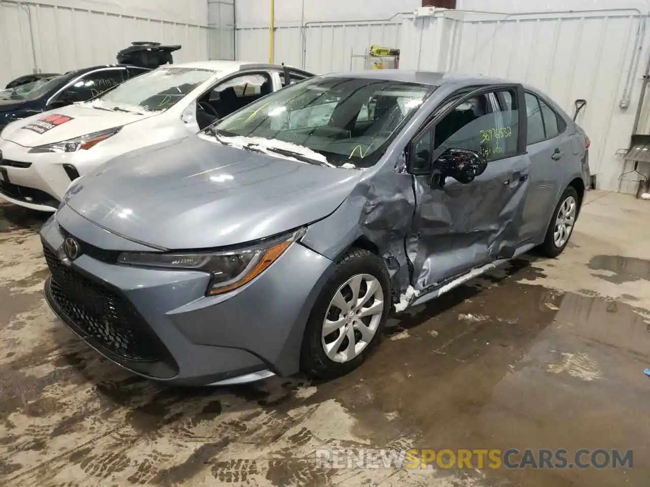 2 Photograph of a damaged car 5YFEPMAE4MP193283 TOYOTA COROLLA 2021