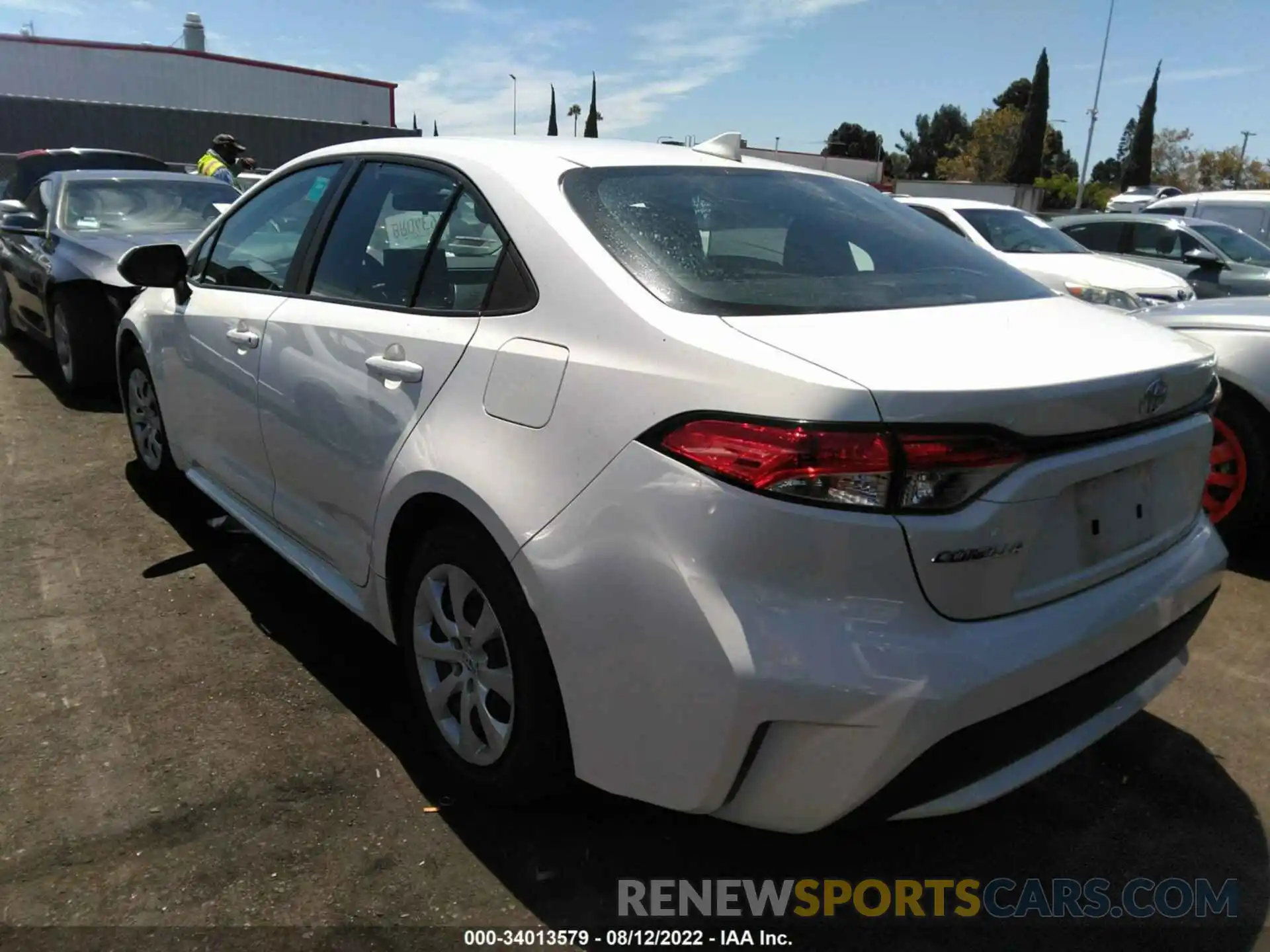 3 Photograph of a damaged car 5YFEPMAE4MP193705 TOYOTA COROLLA 2021