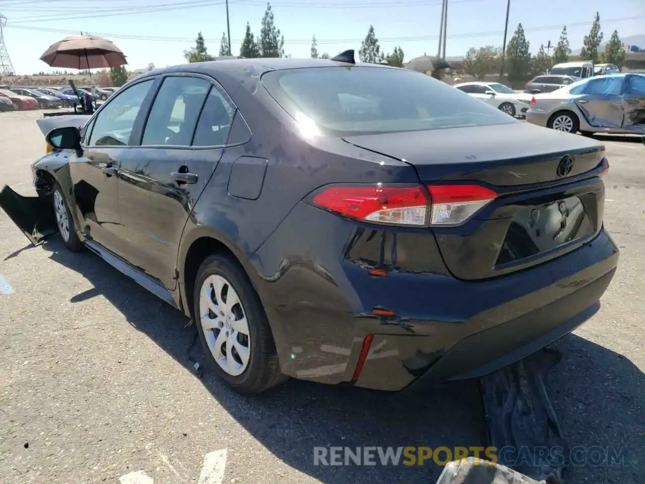 3 Photograph of a damaged car 5YFEPMAE4MP196037 TOYOTA COROLLA 2021