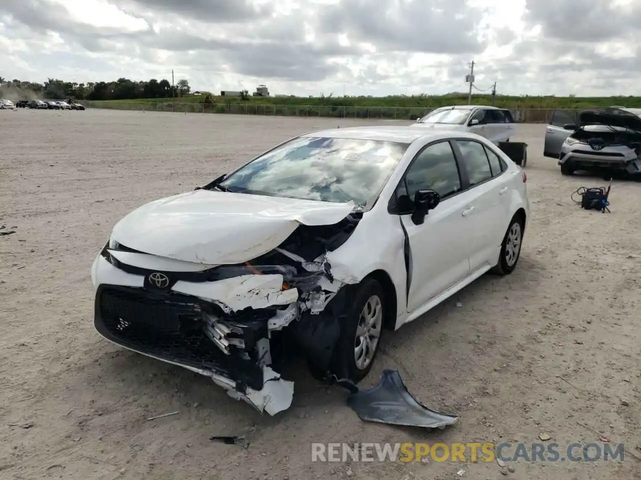 2 Photograph of a damaged car 5YFEPMAE4MP201818 TOYOTA COROLLA 2021