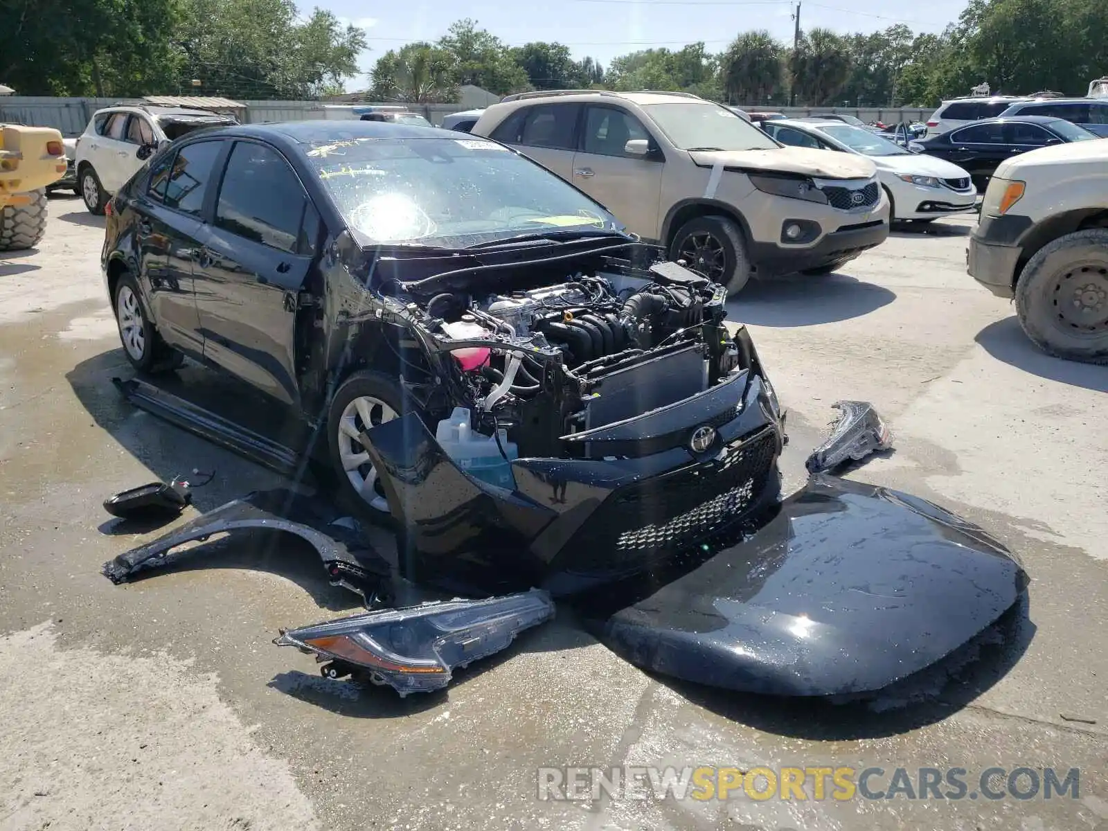 1 Photograph of a damaged car 5YFEPMAE4MP202550 TOYOTA COROLLA 2021