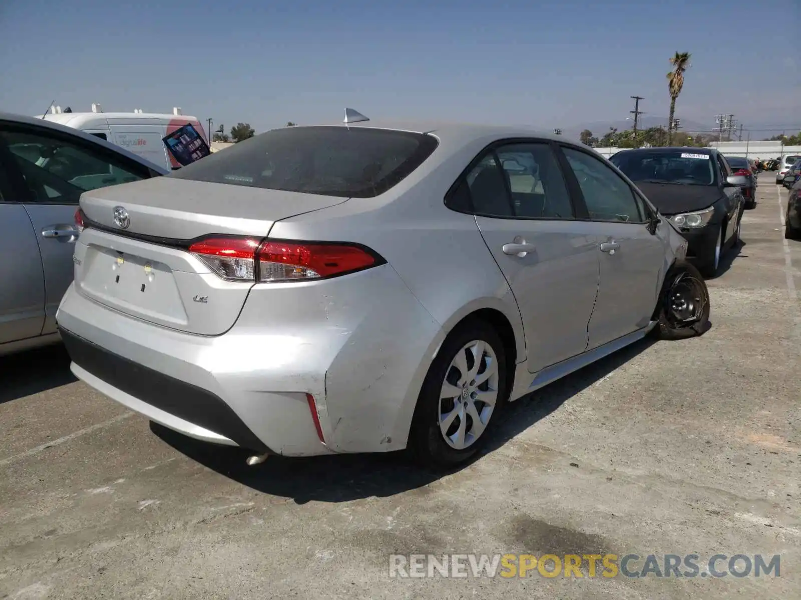 4 Photograph of a damaged car 5YFEPMAE4MP203651 TOYOTA COROLLA 2021