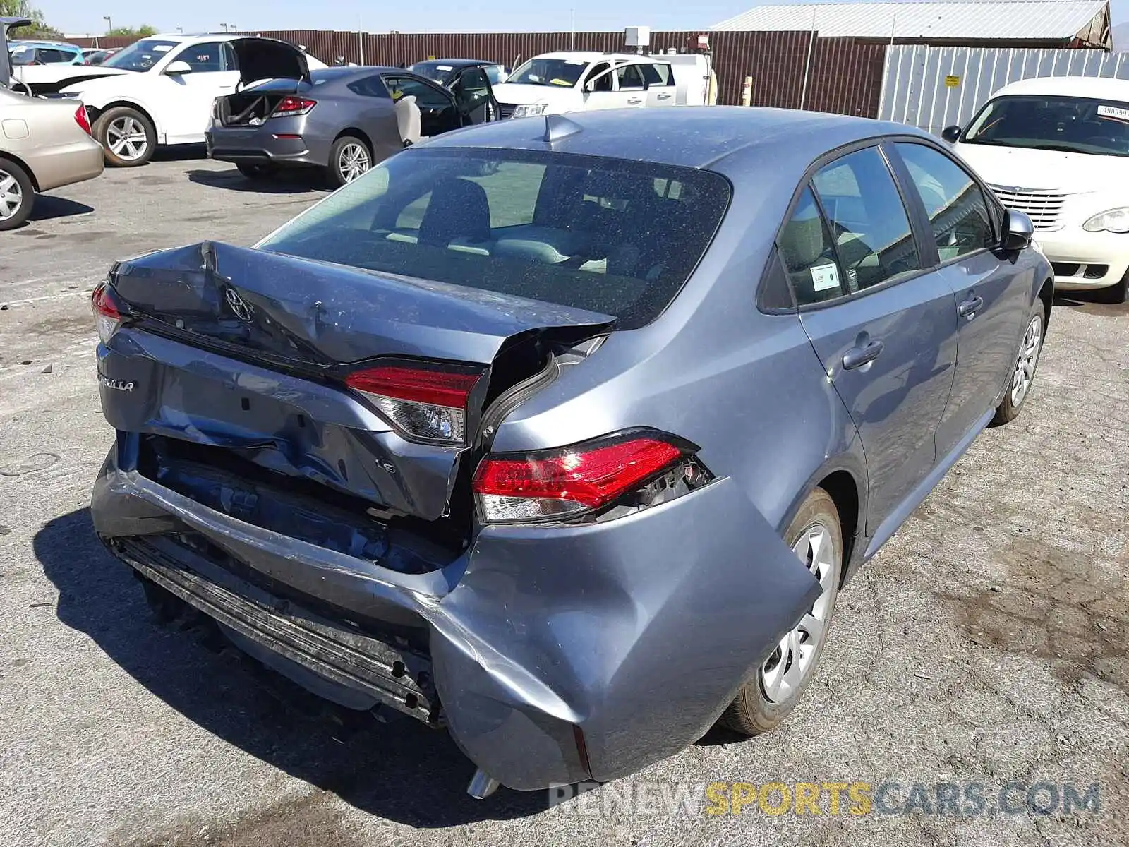 4 Photograph of a damaged car 5YFEPMAE4MP205125 TOYOTA COROLLA 2021