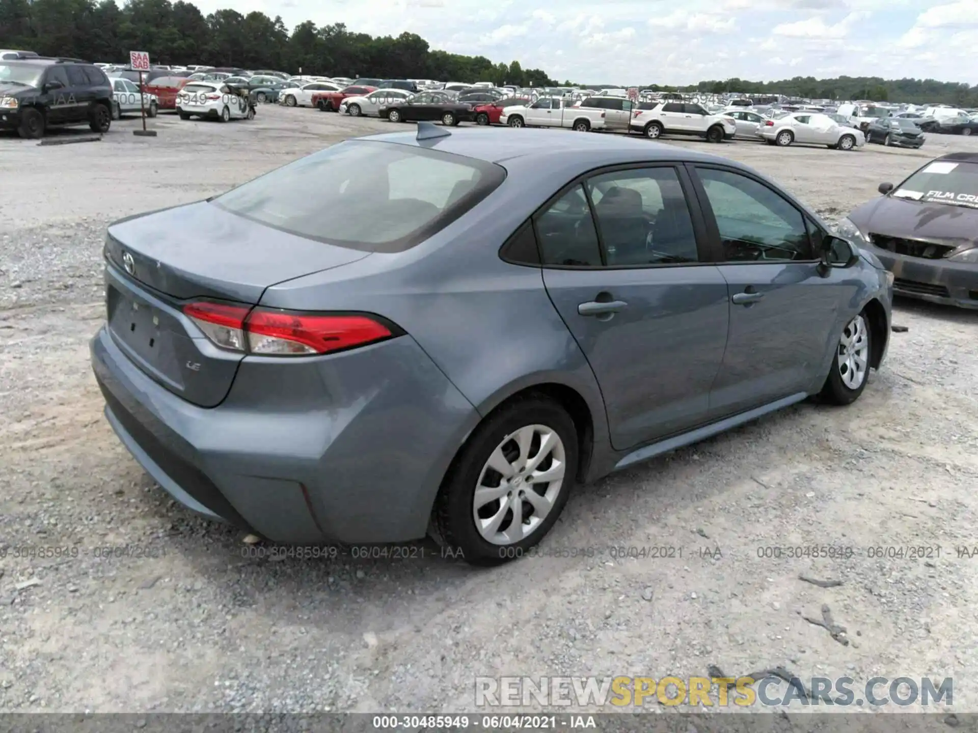 4 Photograph of a damaged car 5YFEPMAE4MP205500 TOYOTA COROLLA 2021