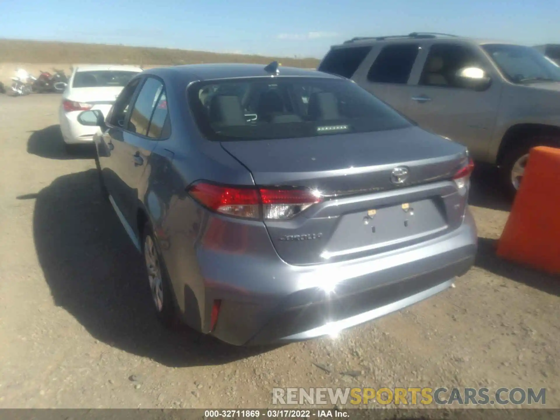 3 Photograph of a damaged car 5YFEPMAE4MP207425 TOYOTA COROLLA 2021