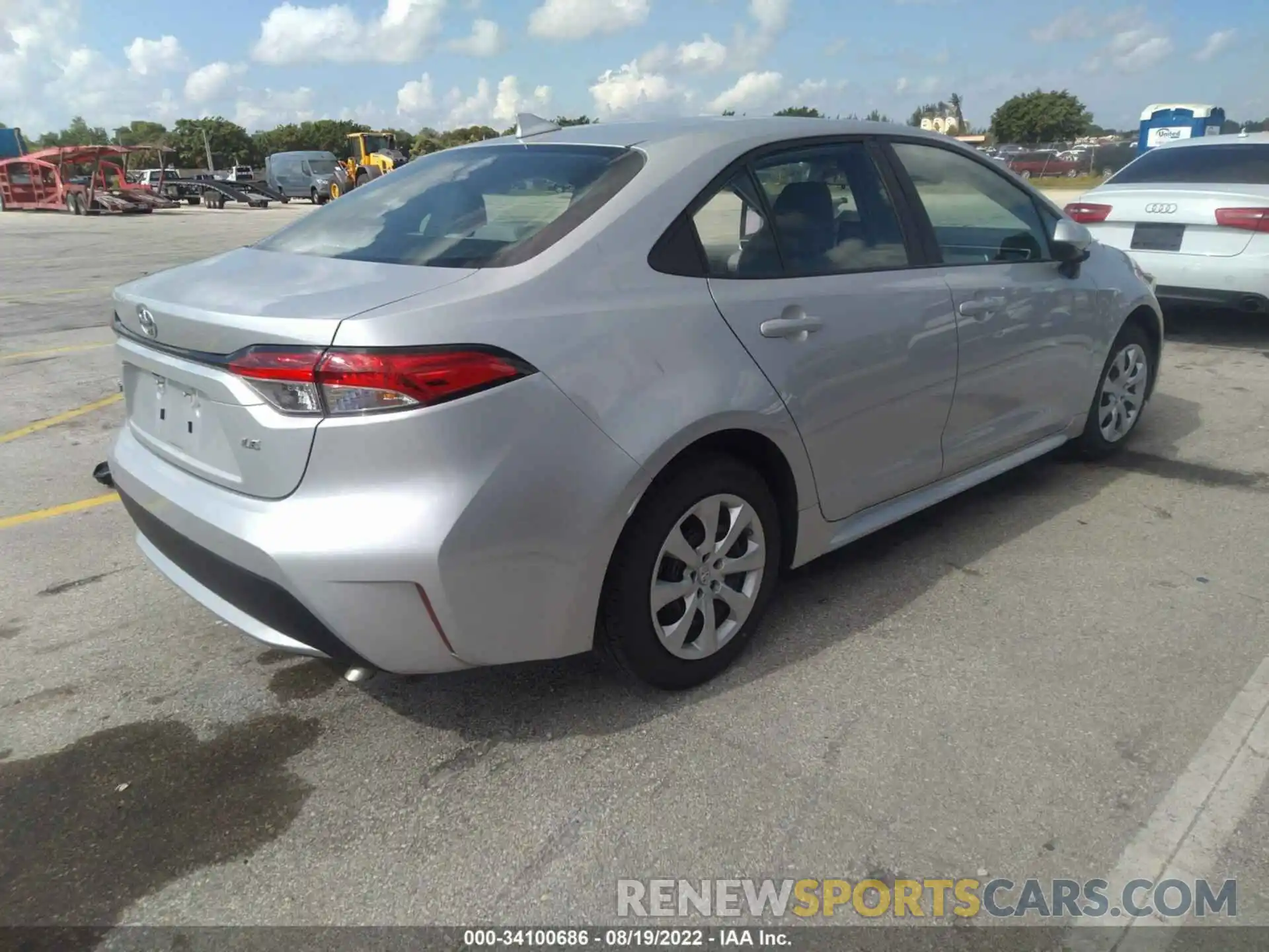 4 Photograph of a damaged car 5YFEPMAE4MP210129 TOYOTA COROLLA 2021