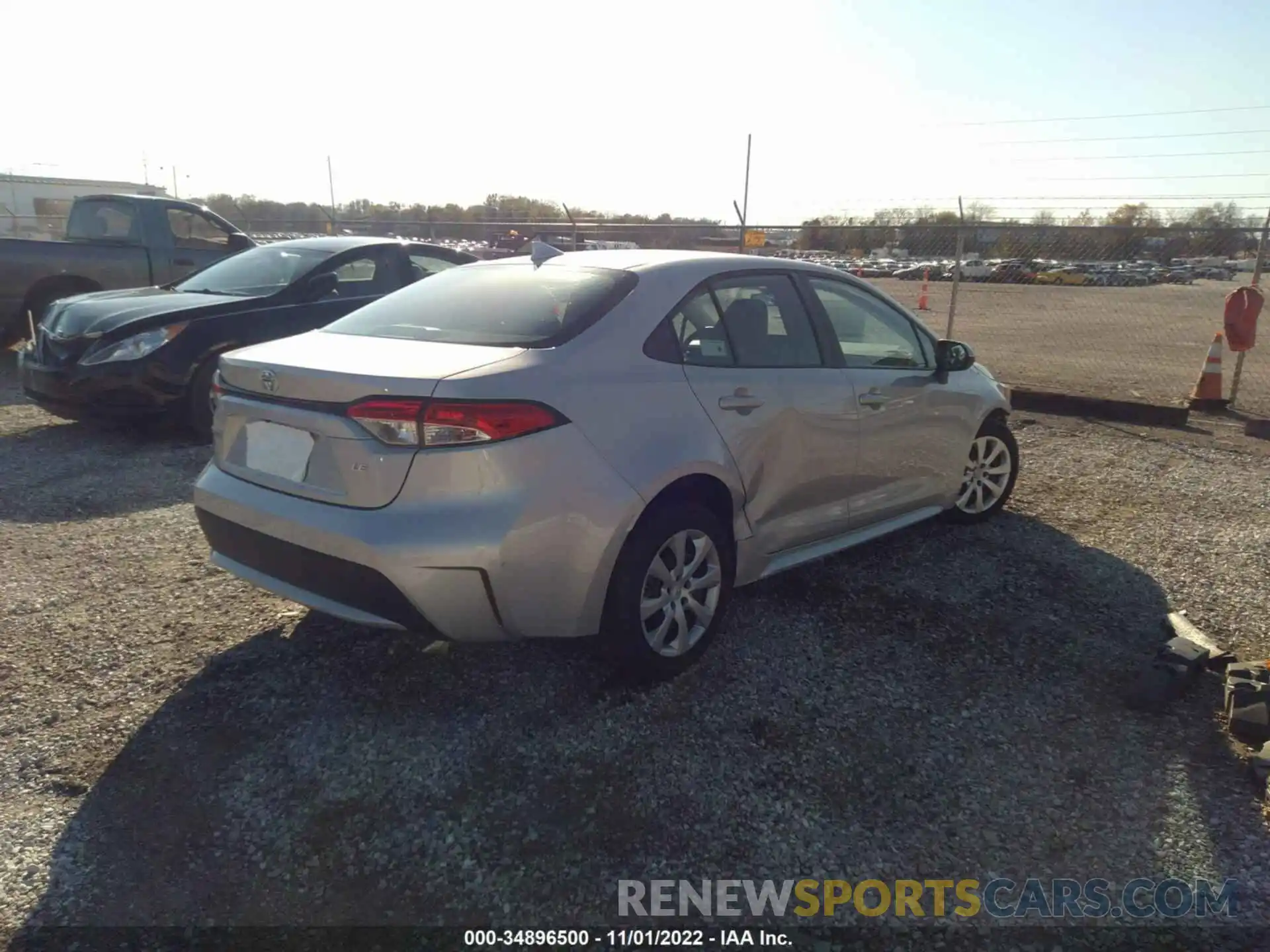 4 Photograph of a damaged car 5YFEPMAE4MP210907 TOYOTA COROLLA 2021