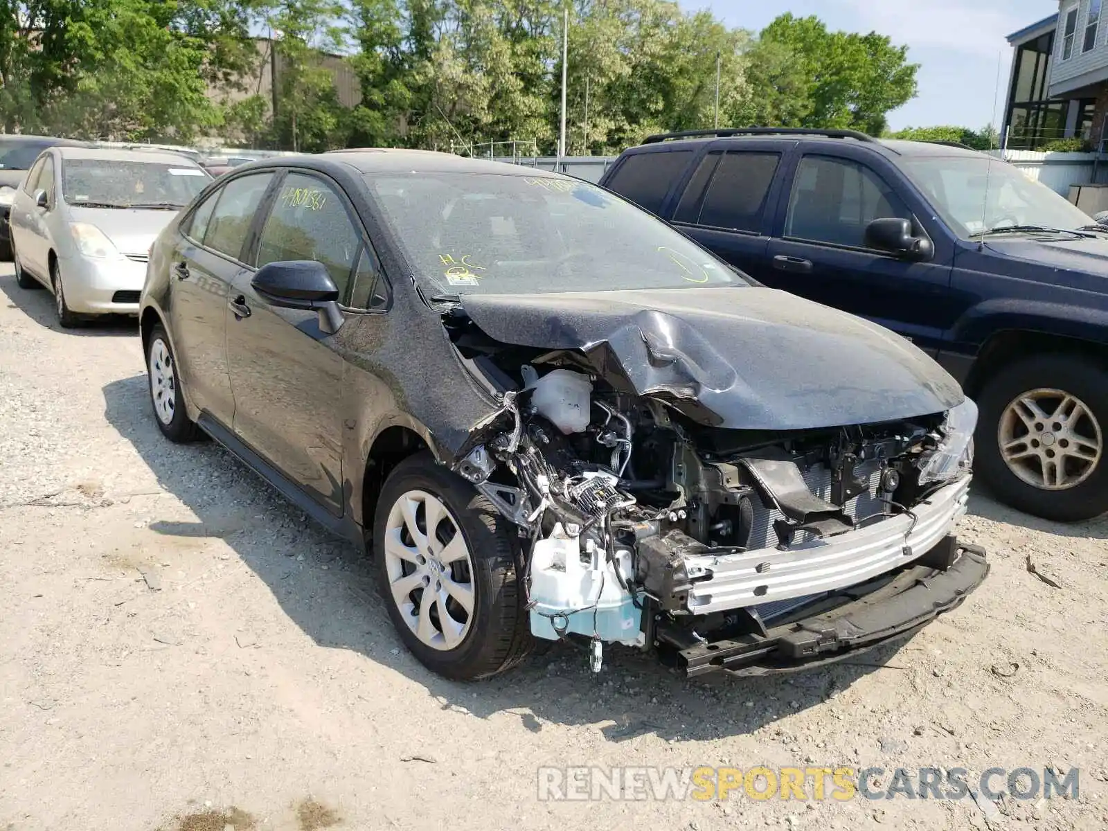 1 Photograph of a damaged car 5YFEPMAE4MP211605 TOYOTA COROLLA 2021