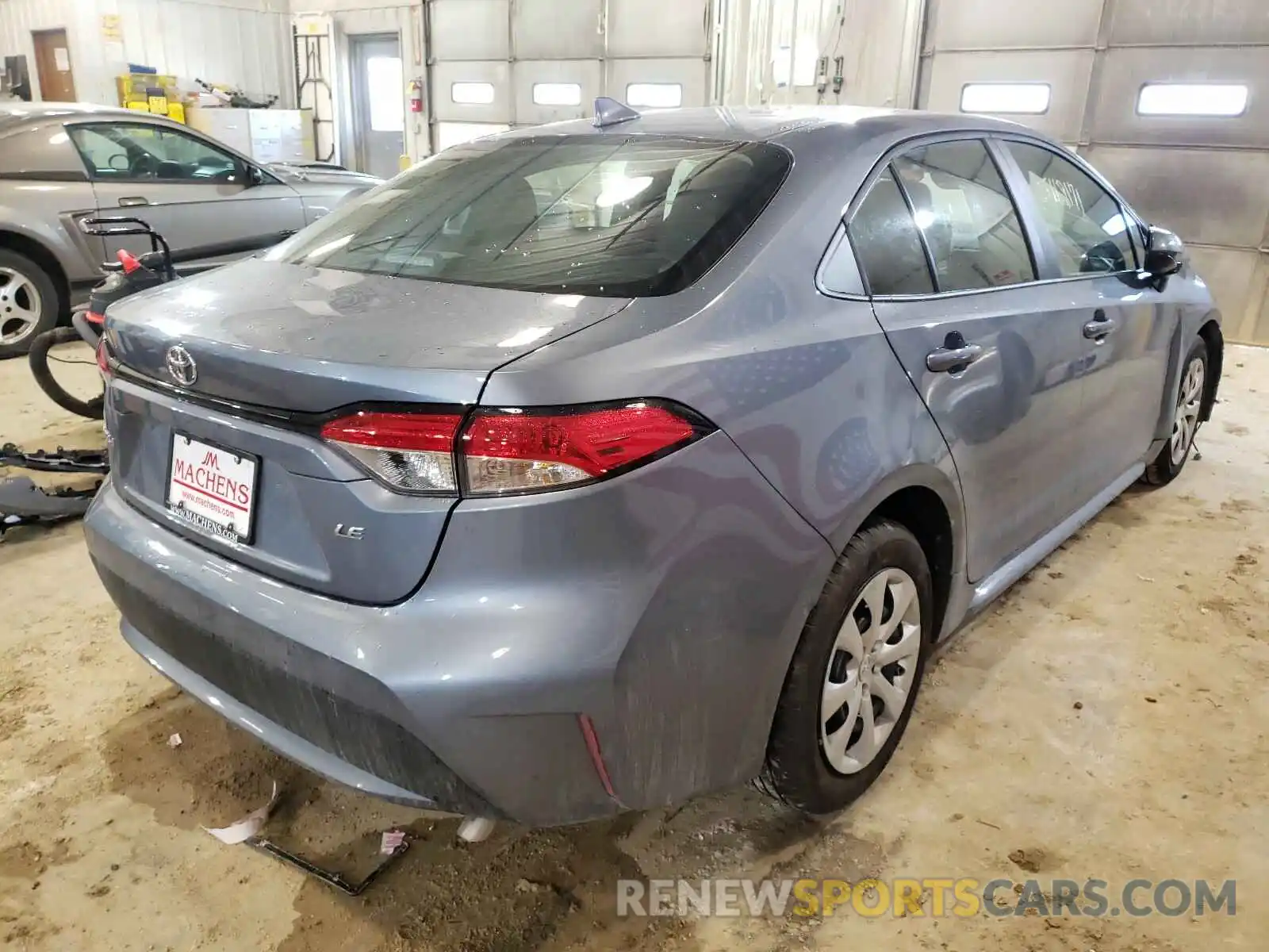 4 Photograph of a damaged car 5YFEPMAE4MP212401 TOYOTA COROLLA 2021