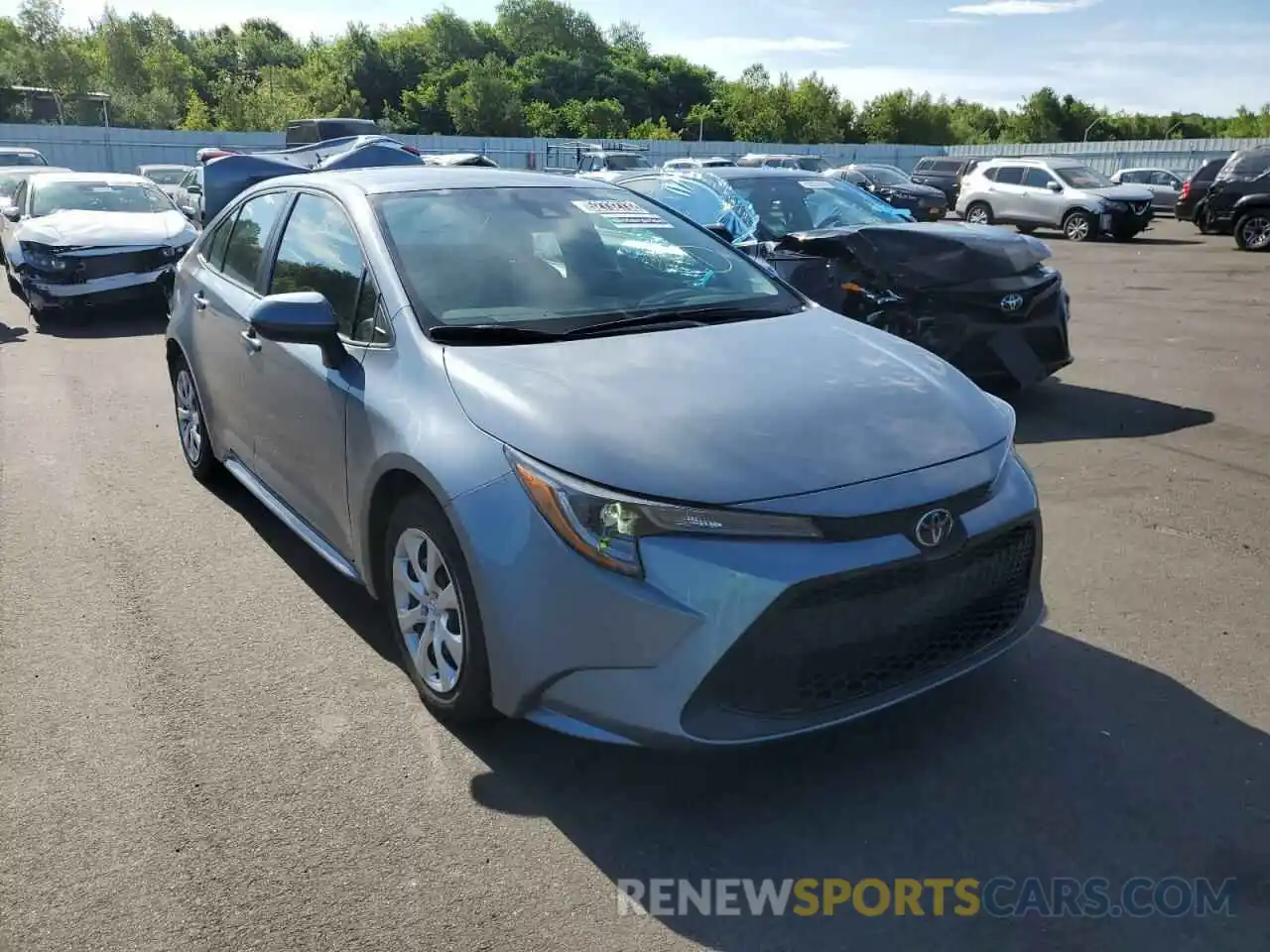 1 Photograph of a damaged car 5YFEPMAE4MP213869 TOYOTA COROLLA 2021