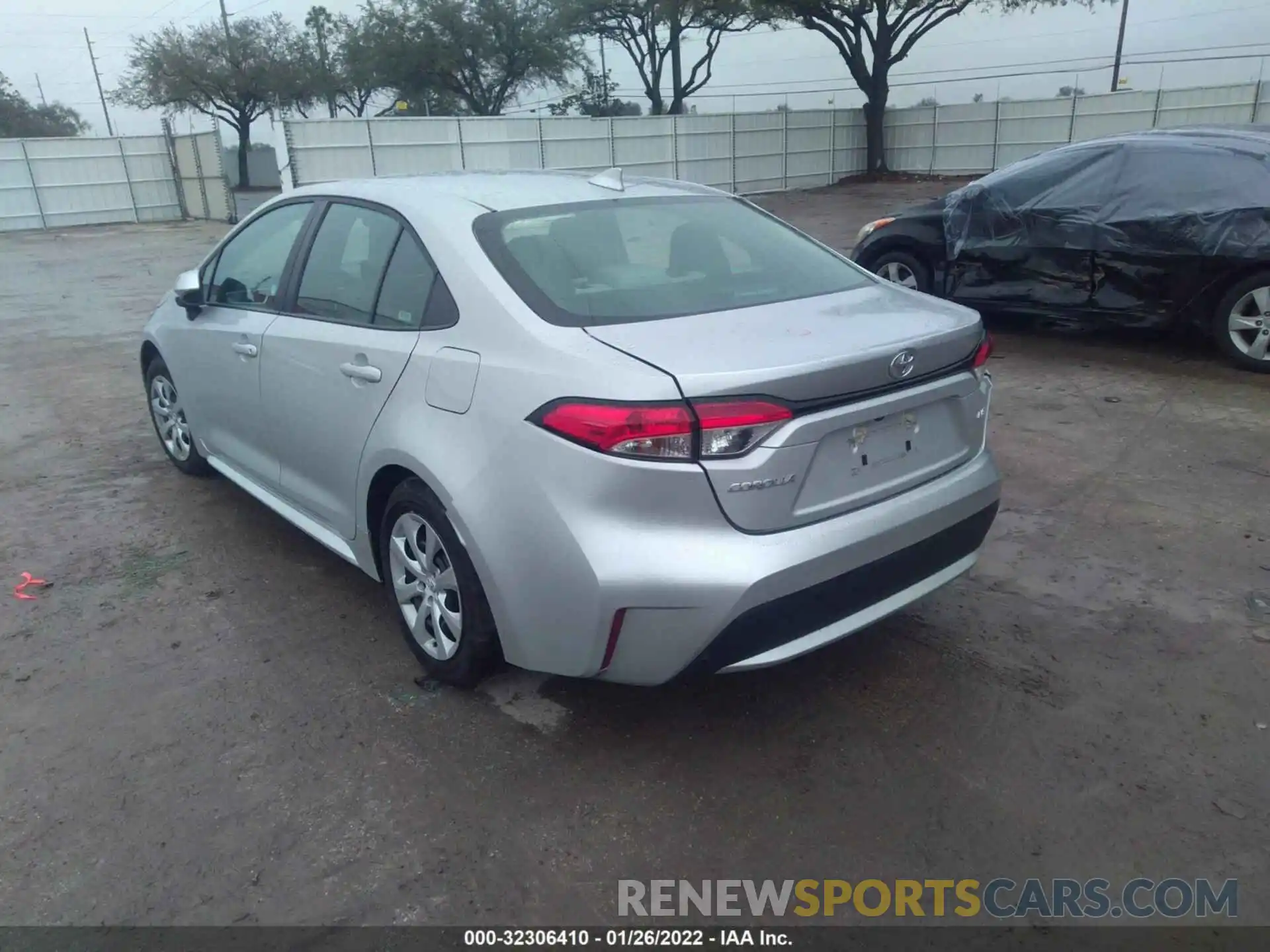 3 Photograph of a damaged car 5YFEPMAE4MP216495 TOYOTA COROLLA 2021