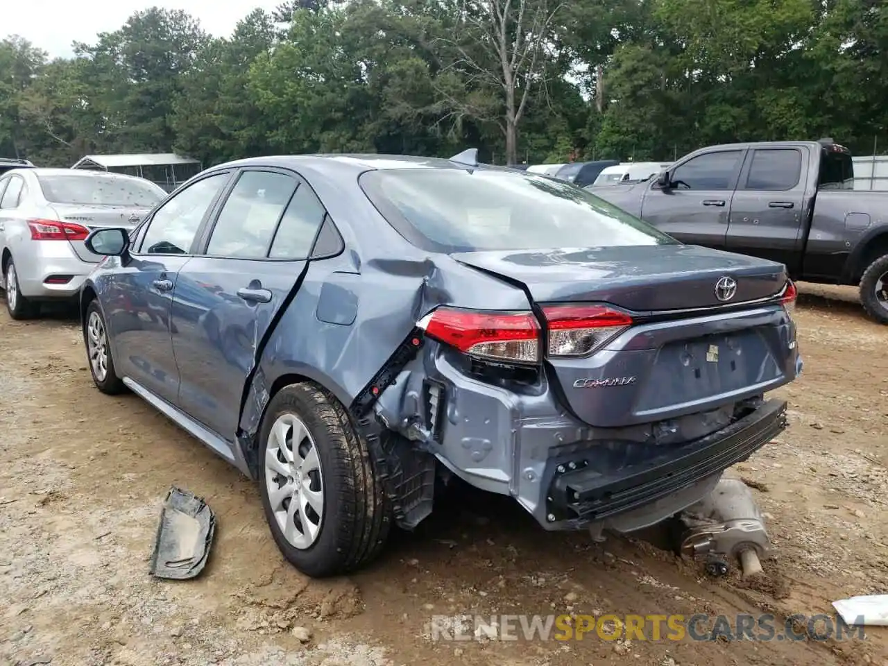 3 Photograph of a damaged car 5YFEPMAE4MP216870 TOYOTA COROLLA 2021