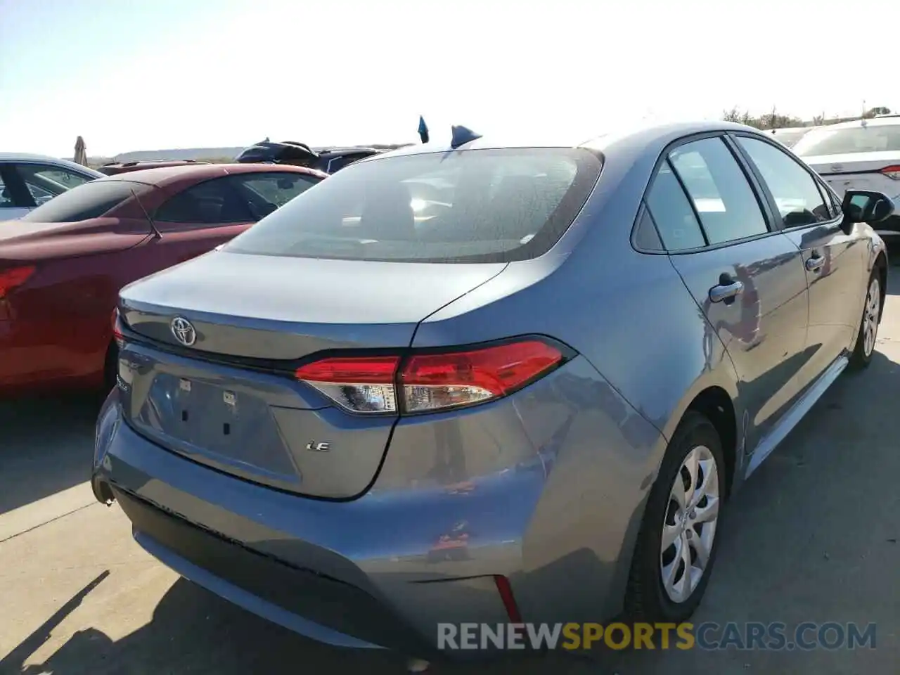 4 Photograph of a damaged car 5YFEPMAE4MP217534 TOYOTA COROLLA 2021