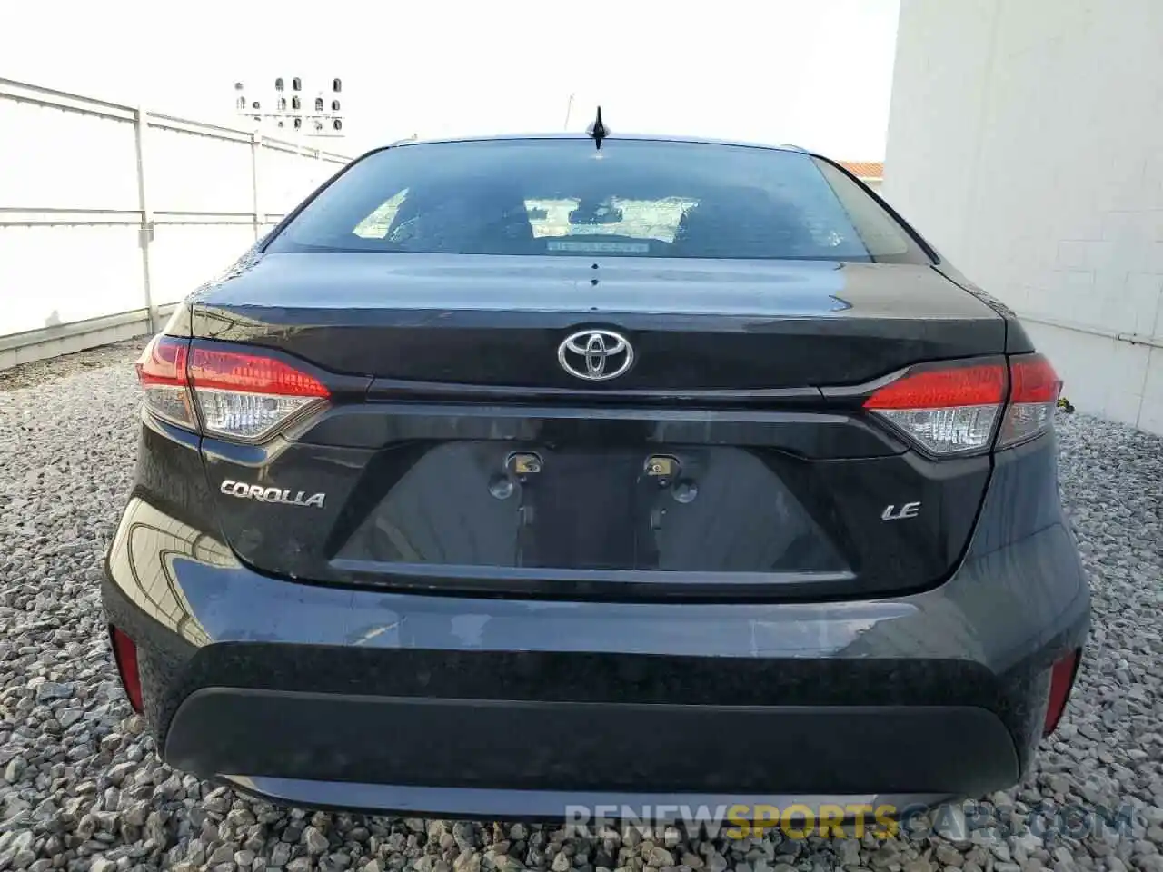 6 Photograph of a damaged car 5YFEPMAE4MP219039 TOYOTA COROLLA 2021