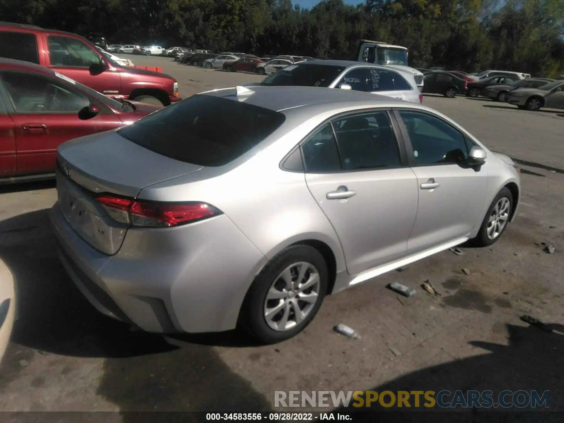 4 Photograph of a damaged car 5YFEPMAE4MP219980 TOYOTA COROLLA 2021