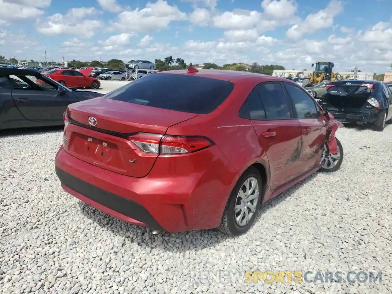 4 Photograph of a damaged car 5YFEPMAE4MP220191 TOYOTA COROLLA 2021