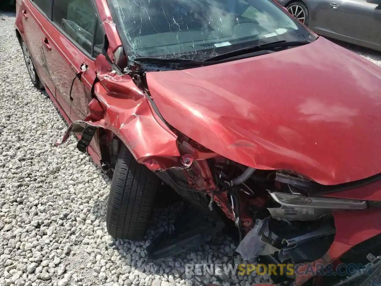 9 Photograph of a damaged car 5YFEPMAE4MP220191 TOYOTA COROLLA 2021