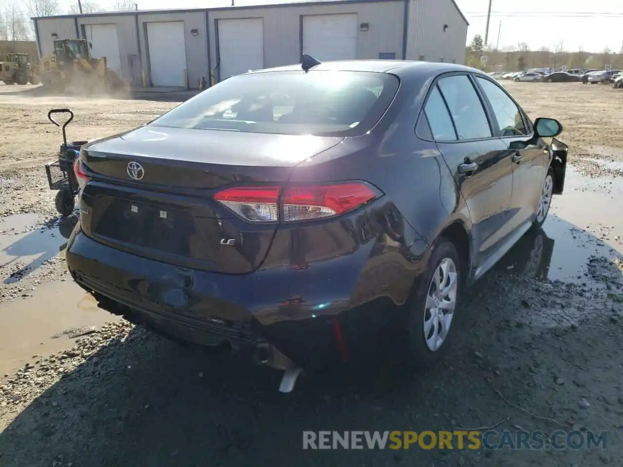 4 Photograph of a damaged car 5YFEPMAE4MP221129 TOYOTA COROLLA 2021