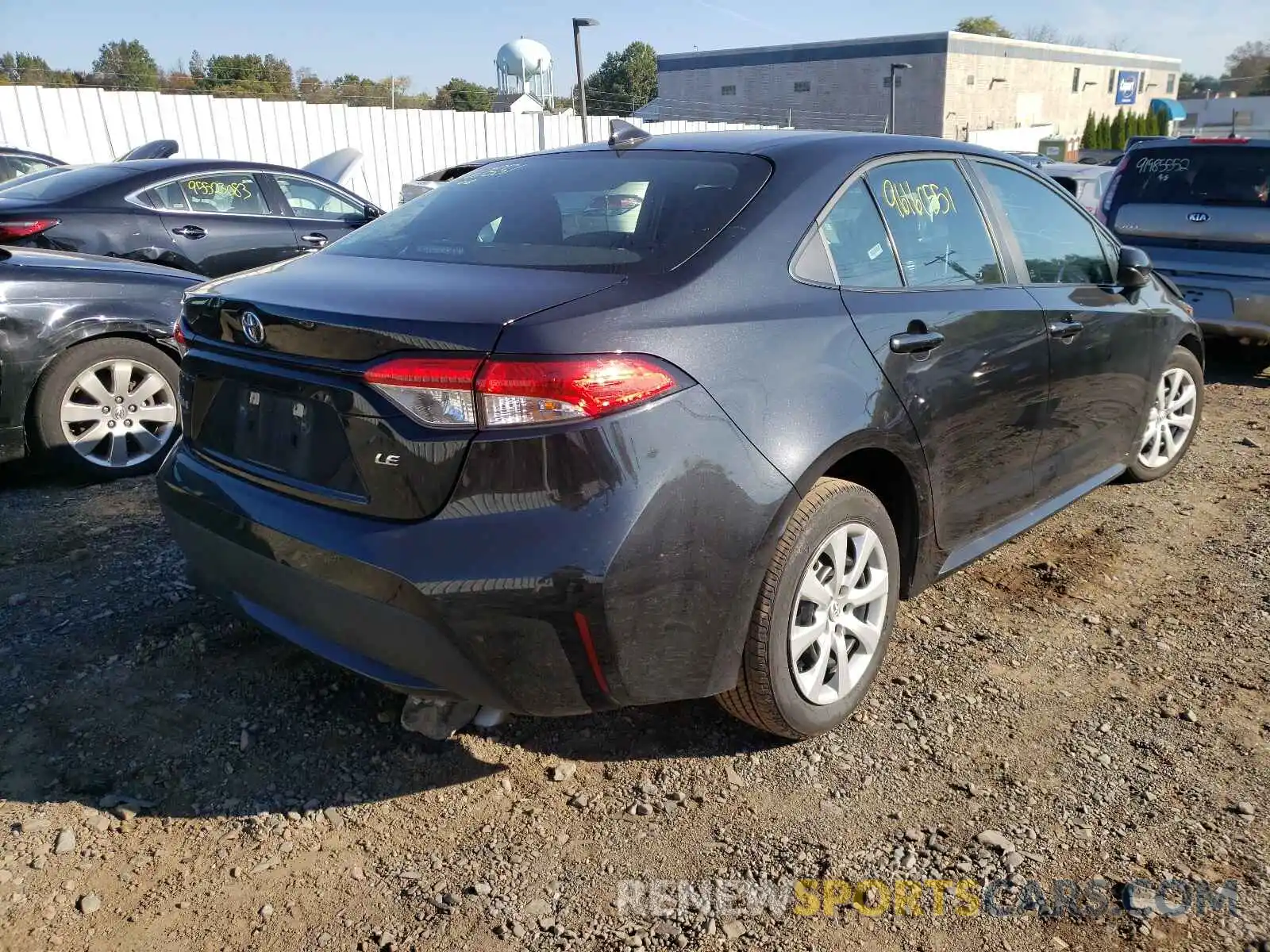 4 Photograph of a damaged car 5YFEPMAE4MP221213 TOYOTA COROLLA 2021