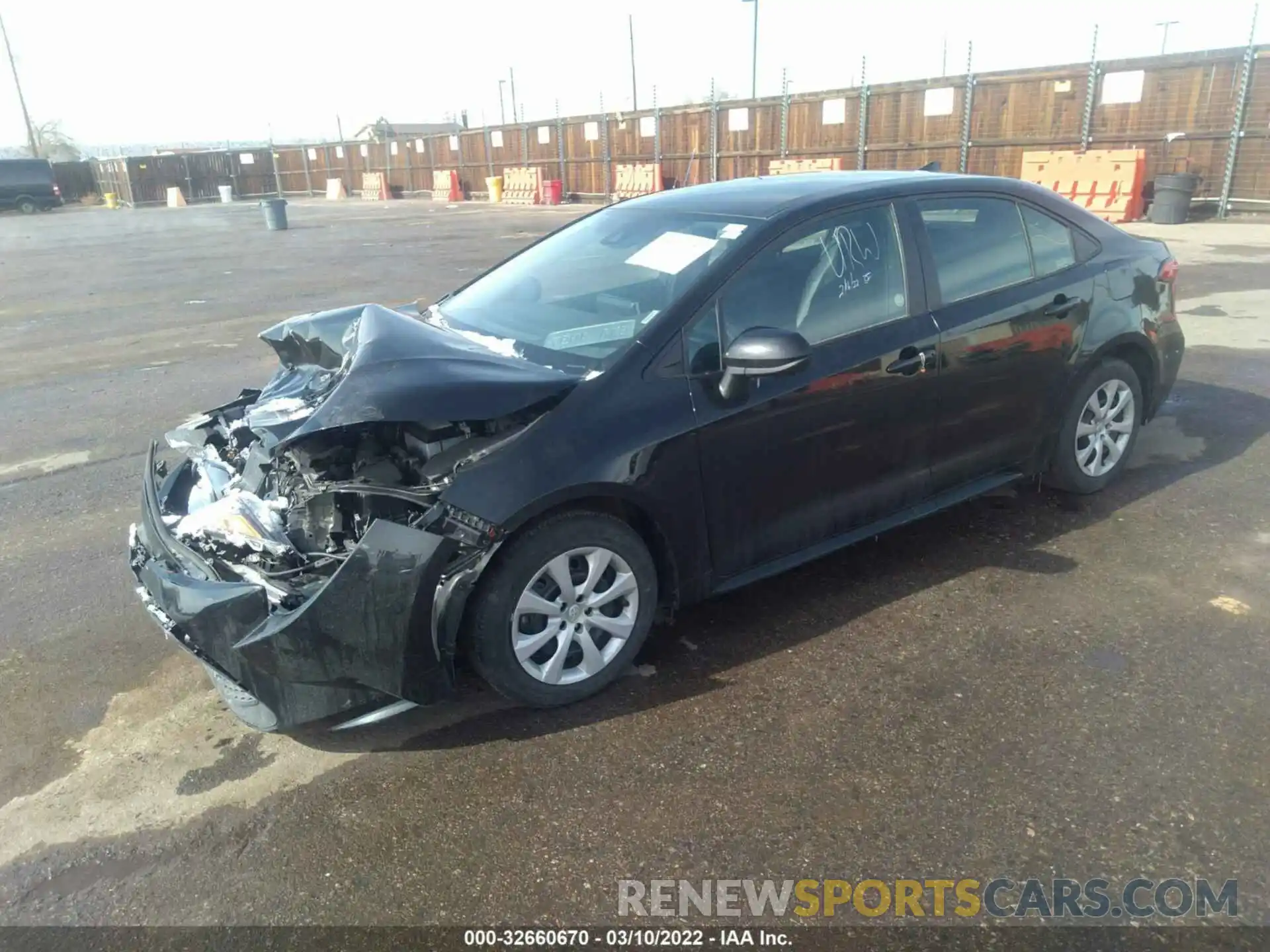 2 Photograph of a damaged car 5YFEPMAE4MP221261 TOYOTA COROLLA 2021