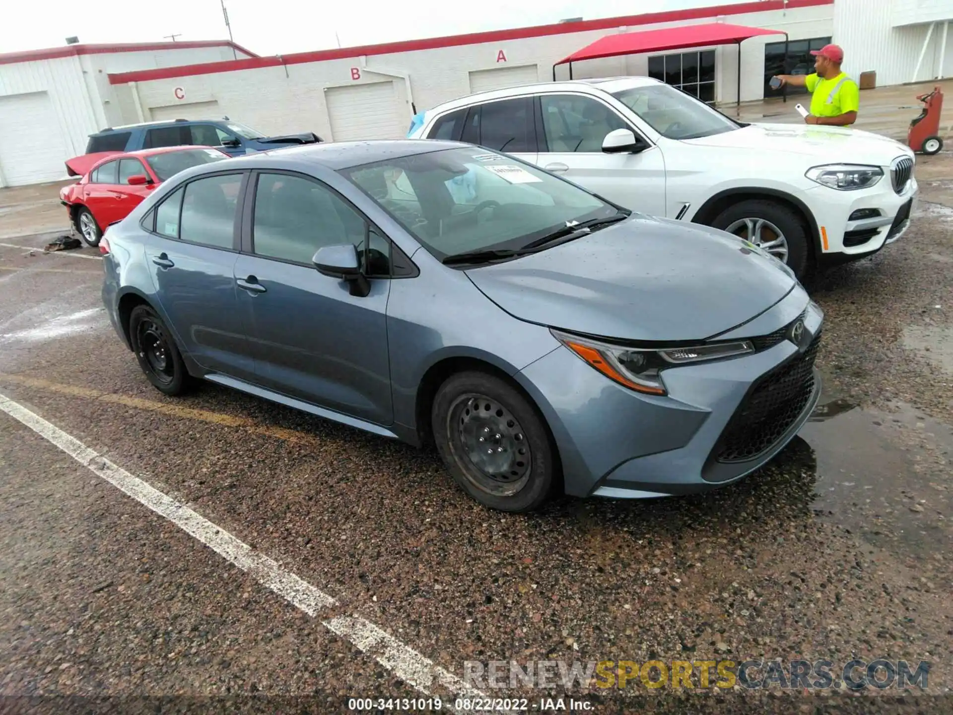 1 Photograph of a damaged car 5YFEPMAE4MP221289 TOYOTA COROLLA 2021