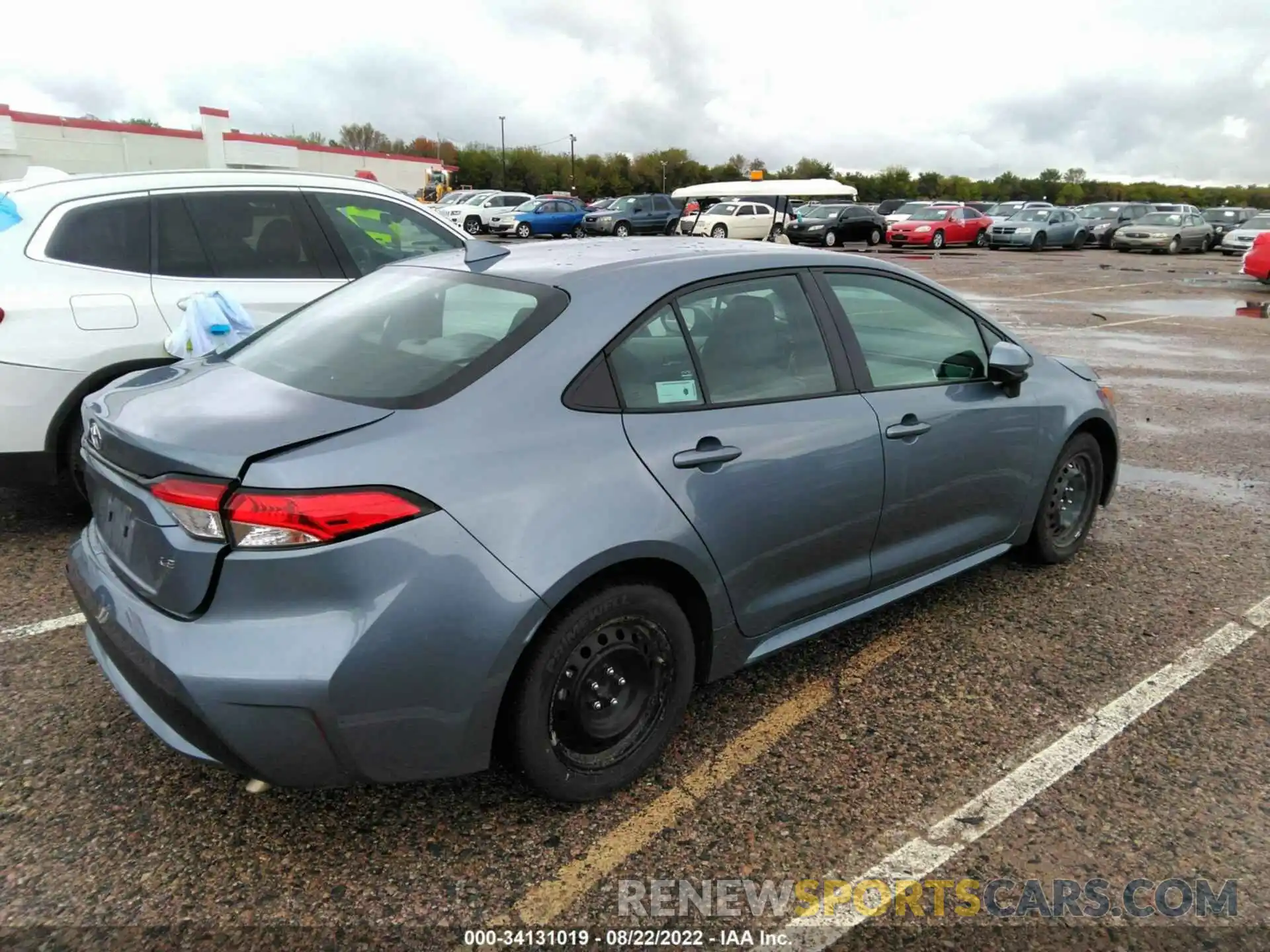 4 Photograph of a damaged car 5YFEPMAE4MP221289 TOYOTA COROLLA 2021