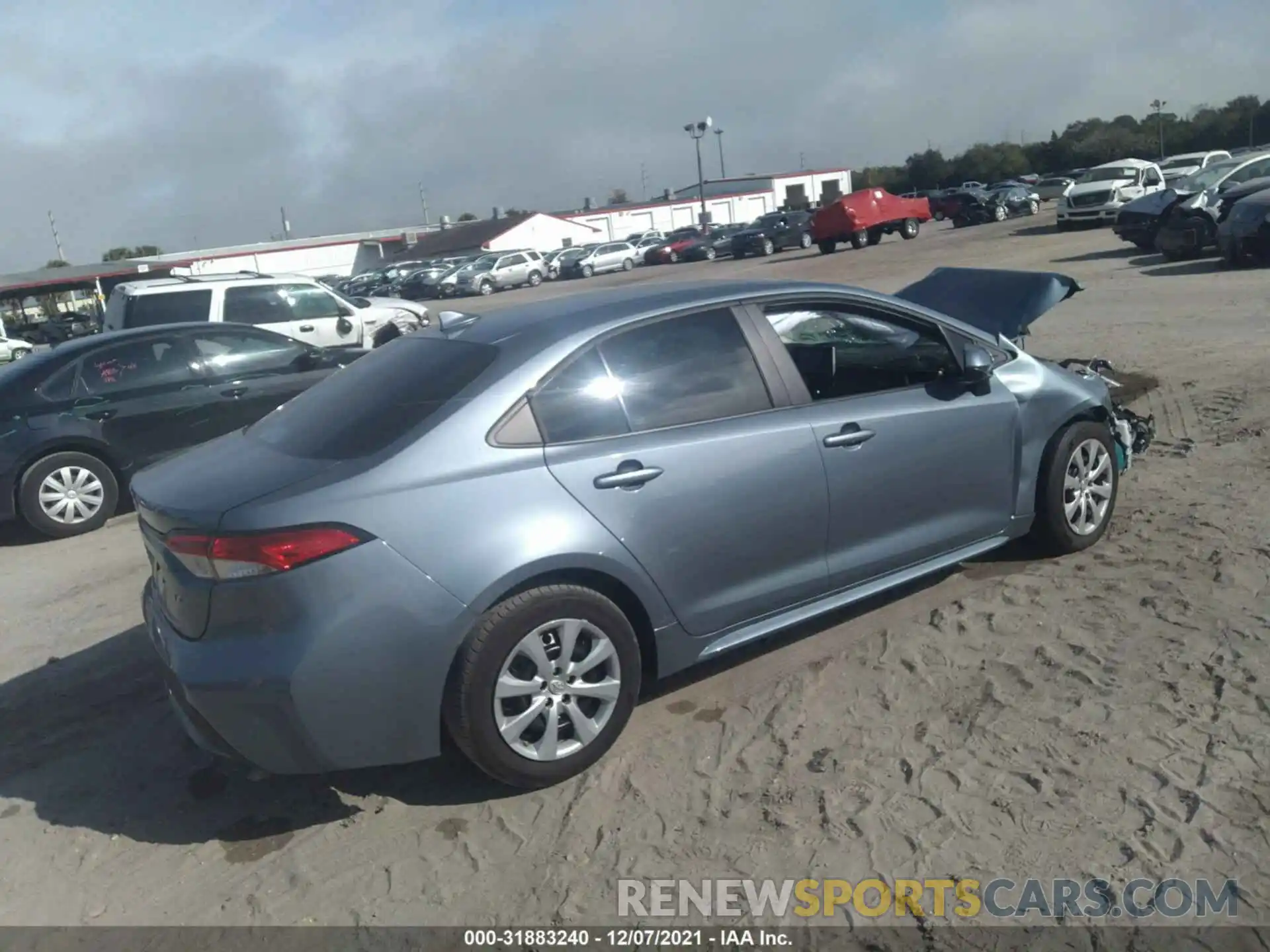 4 Photograph of a damaged car 5YFEPMAE4MP226380 TOYOTA COROLLA 2021