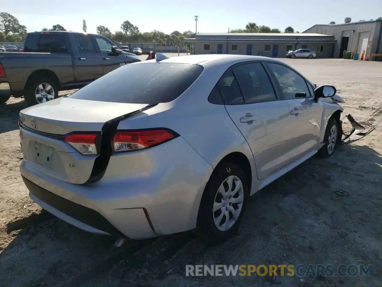 4 Photograph of a damaged car 5YFEPMAE4MP229215 TOYOTA COROLLA 2021