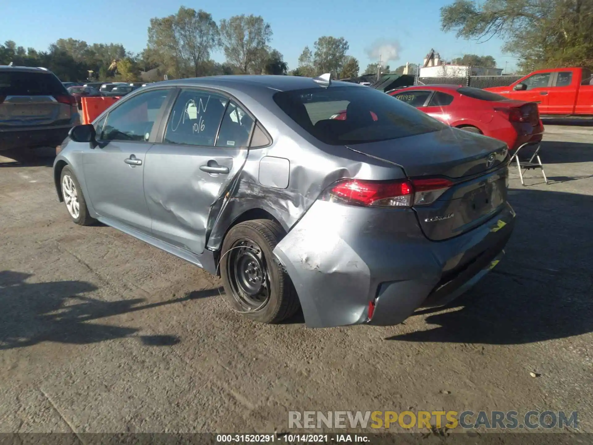 3 Photograph of a damaged car 5YFEPMAE4MP232115 TOYOTA COROLLA 2021