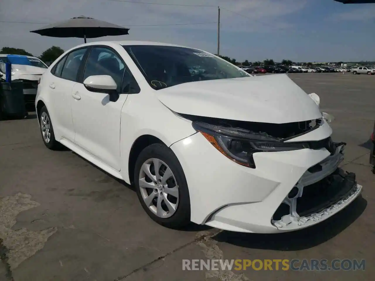 1 Photograph of a damaged car 5YFEPMAE4MP232549 TOYOTA COROLLA 2021