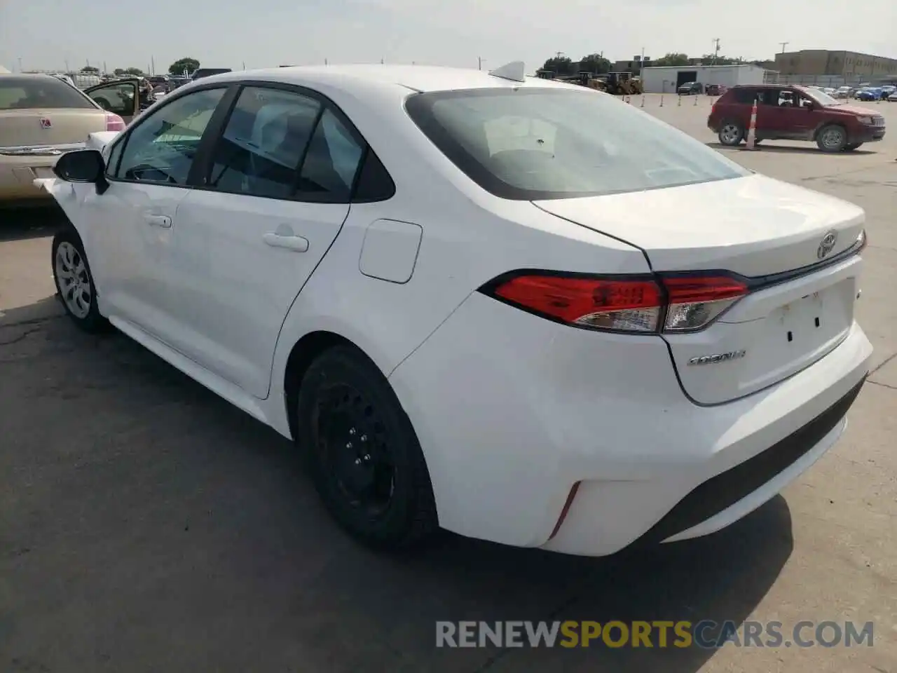 3 Photograph of a damaged car 5YFEPMAE4MP232549 TOYOTA COROLLA 2021