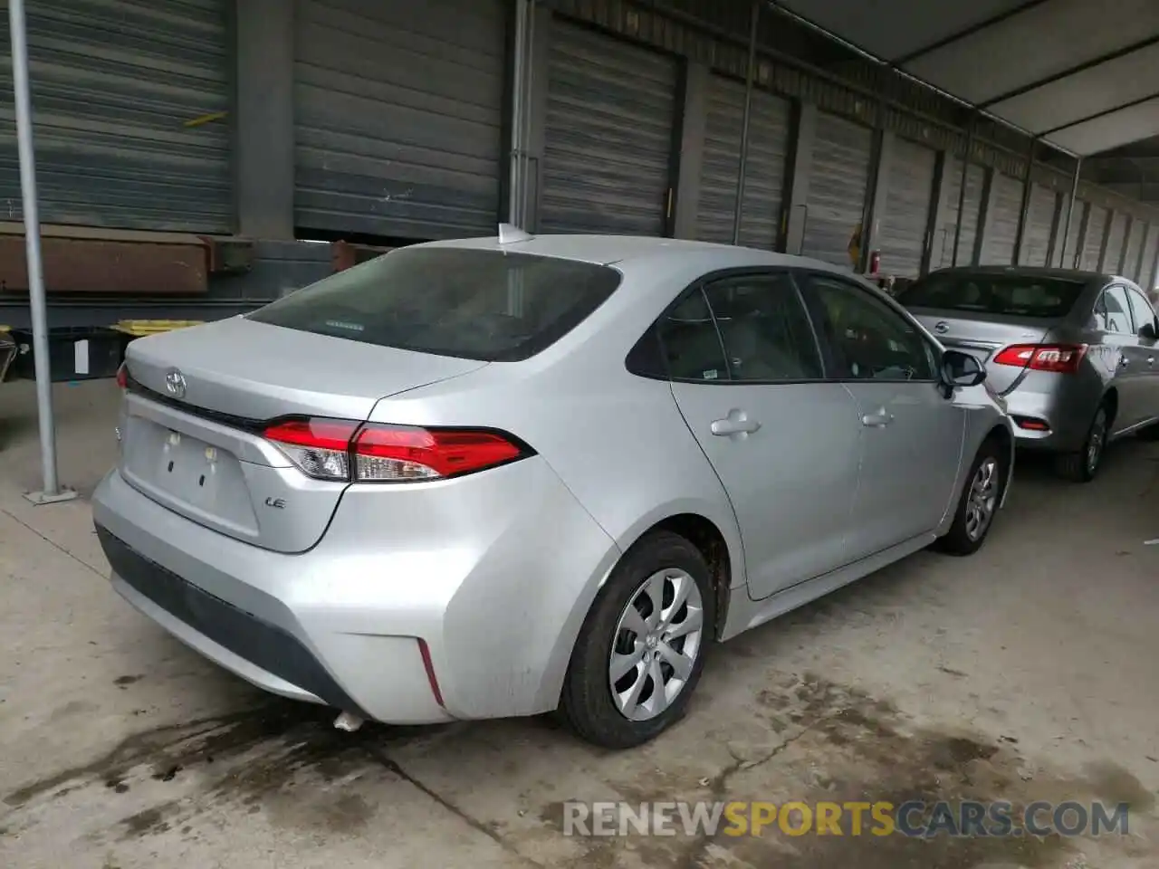 4 Photograph of a damaged car 5YFEPMAE4MP233099 TOYOTA COROLLA 2021