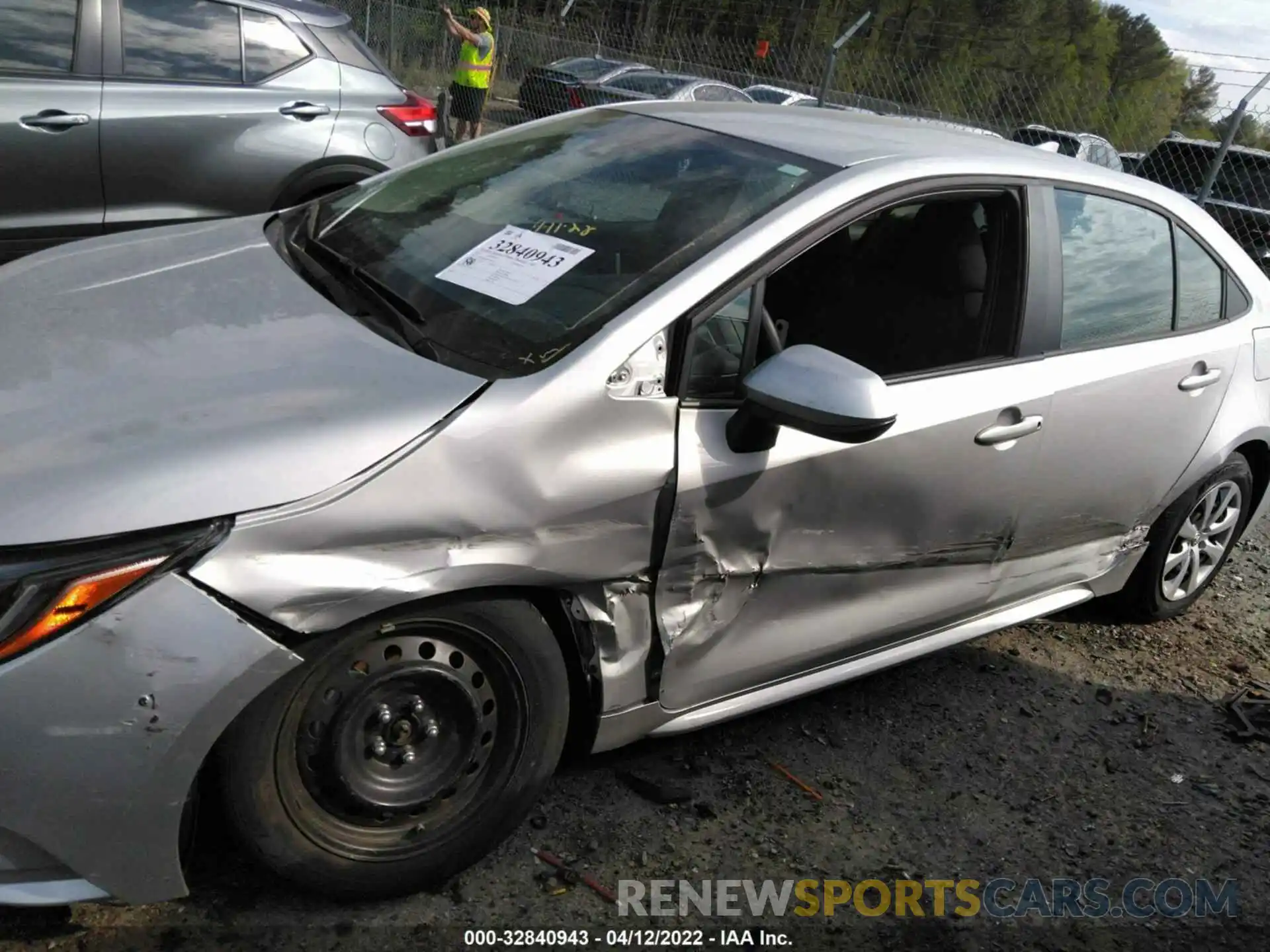 6 Photograph of a damaged car 5YFEPMAE4MP236830 TOYOTA COROLLA 2021