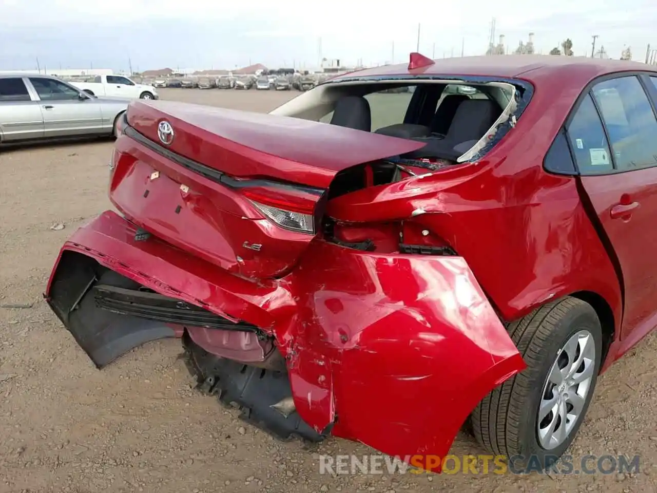 9 Photograph of a damaged car 5YFEPMAE4MP237542 TOYOTA COROLLA 2021