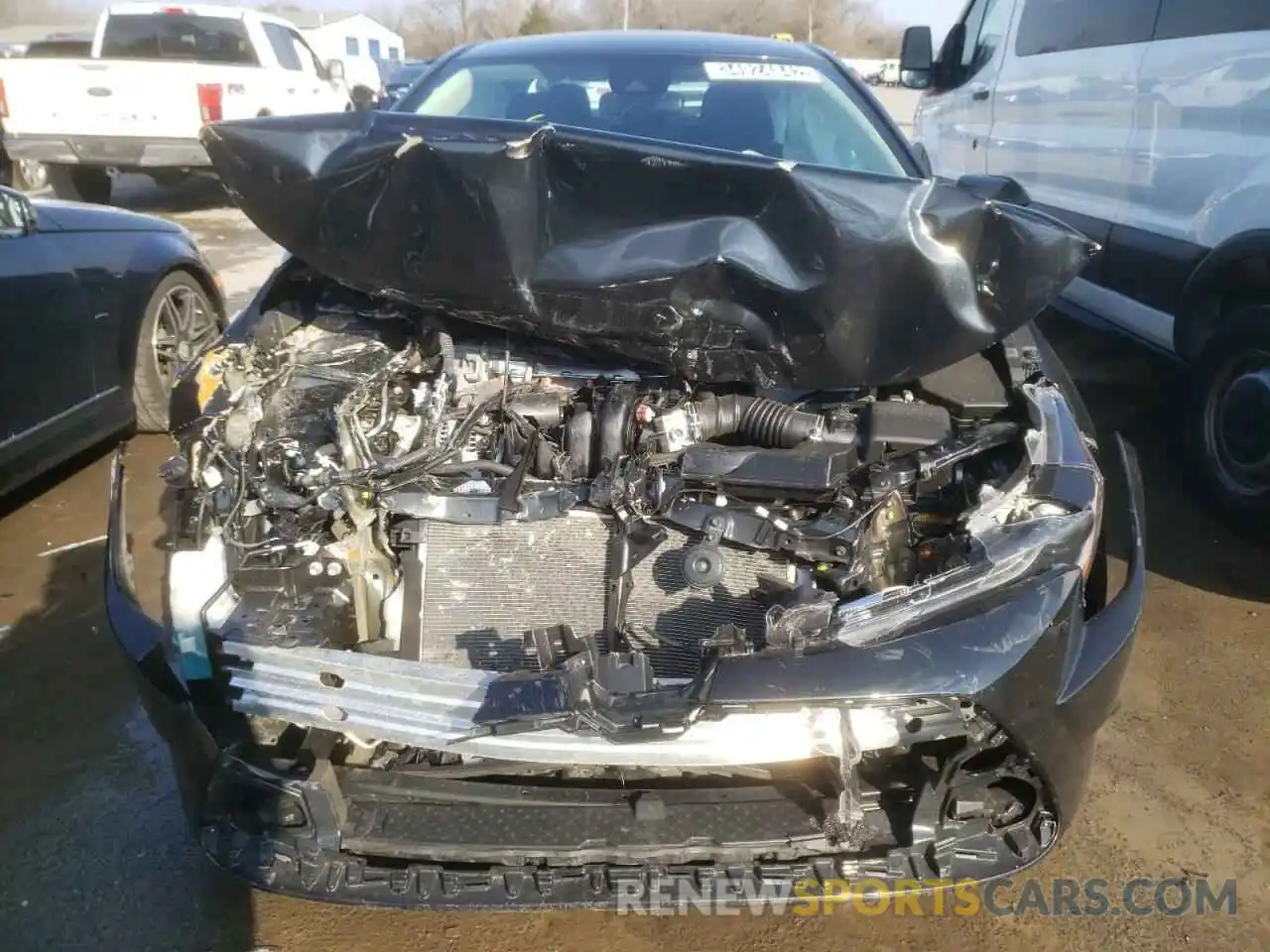 9 Photograph of a damaged car 5YFEPMAE4MP237976 TOYOTA COROLLA 2021