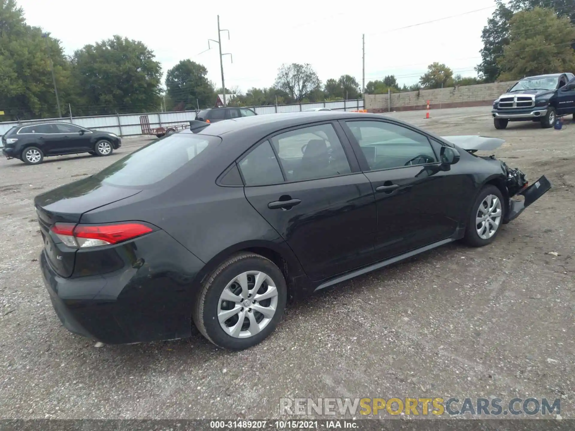 4 Photograph of a damaged car 5YFEPMAE4MP239808 TOYOTA COROLLA 2021