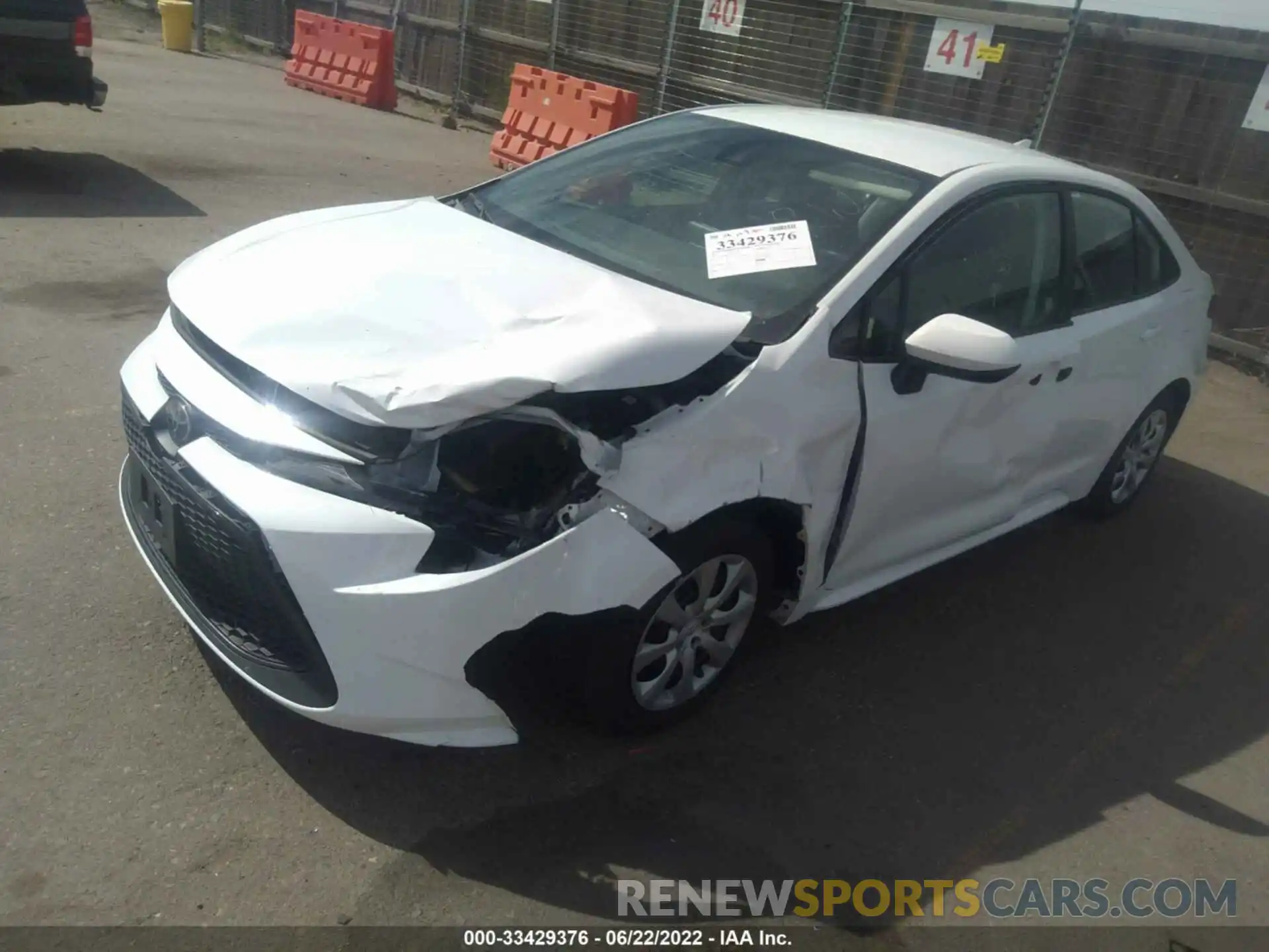 2 Photograph of a damaged car 5YFEPMAE4MP241641 TOYOTA COROLLA 2021