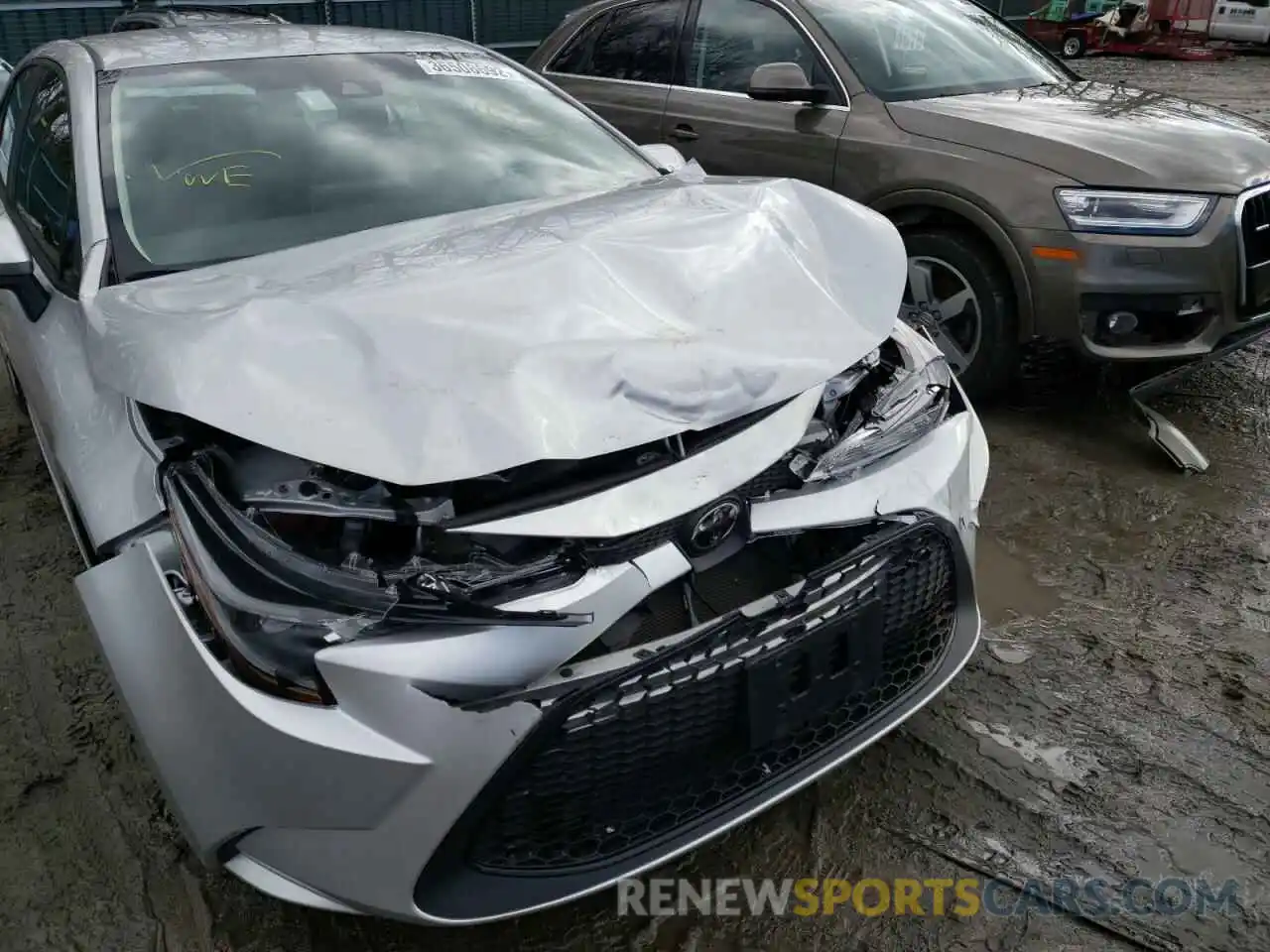 9 Photograph of a damaged car 5YFEPMAE4MP243597 TOYOTA COROLLA 2021