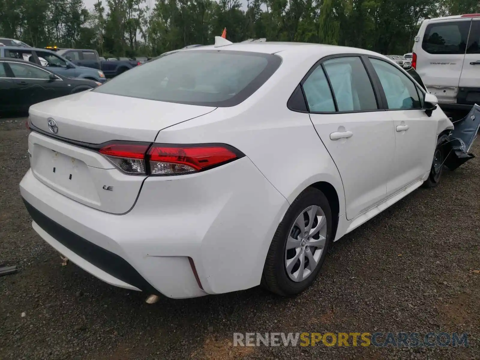 4 Photograph of a damaged car 5YFEPMAE4MP244555 TOYOTA COROLLA 2021