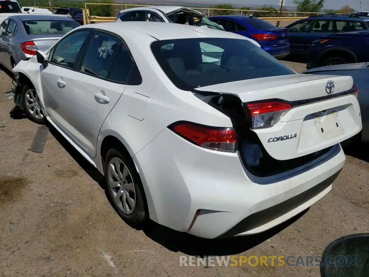 3 Photograph of a damaged car 5YFEPMAE4MP244801 TOYOTA COROLLA 2021