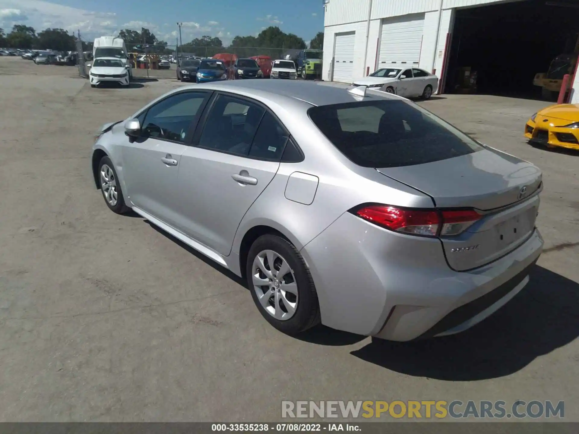 3 Photograph of a damaged car 5YFEPMAE4MP245513 TOYOTA COROLLA 2021