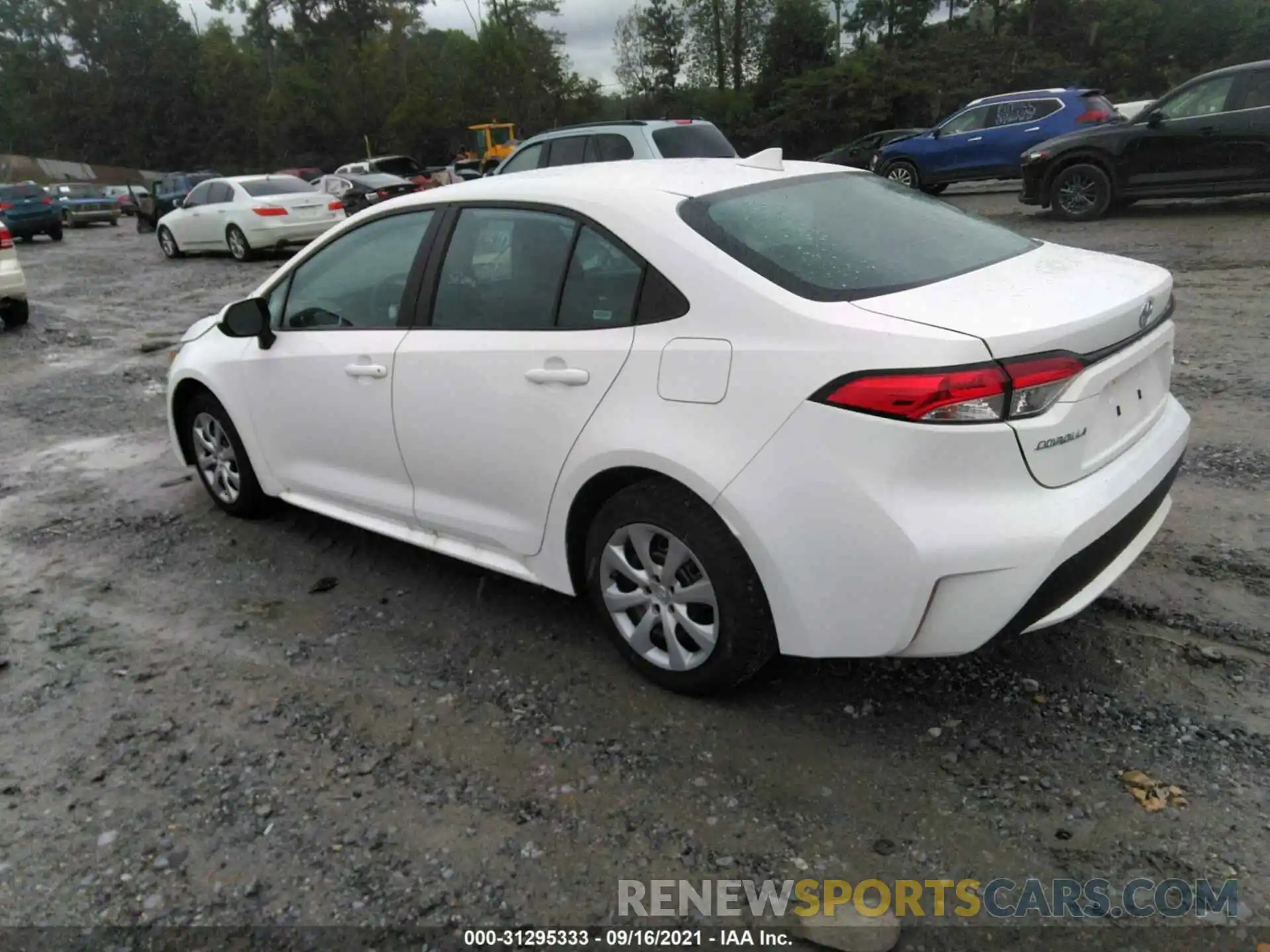 3 Photograph of a damaged car 5YFEPMAE4MP246564 TOYOTA COROLLA 2021