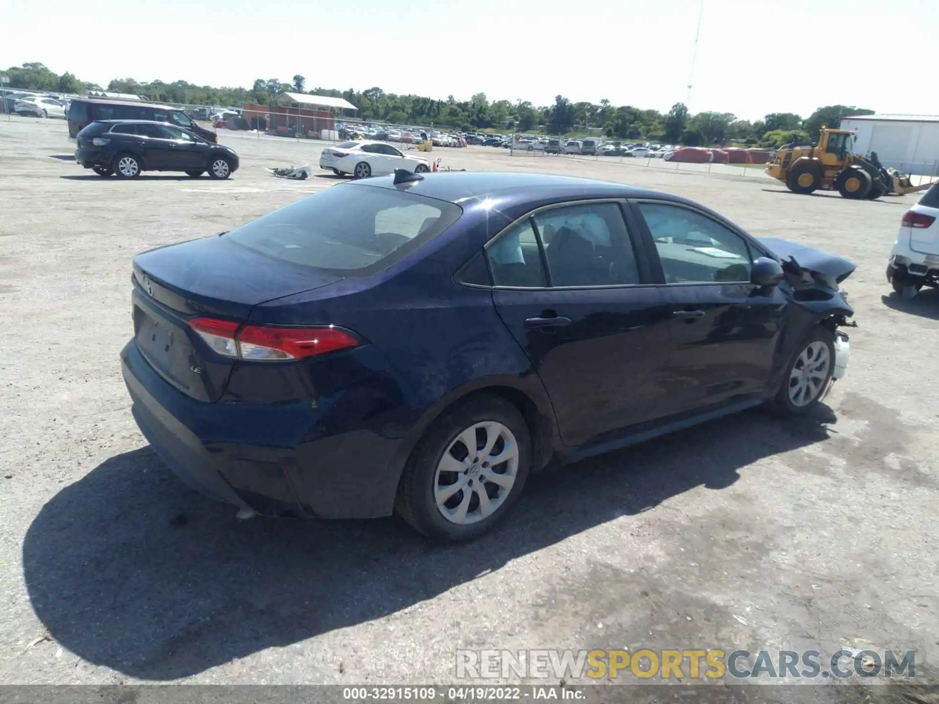 4 Photograph of a damaged car 5YFEPMAE4MP249772 TOYOTA COROLLA 2021