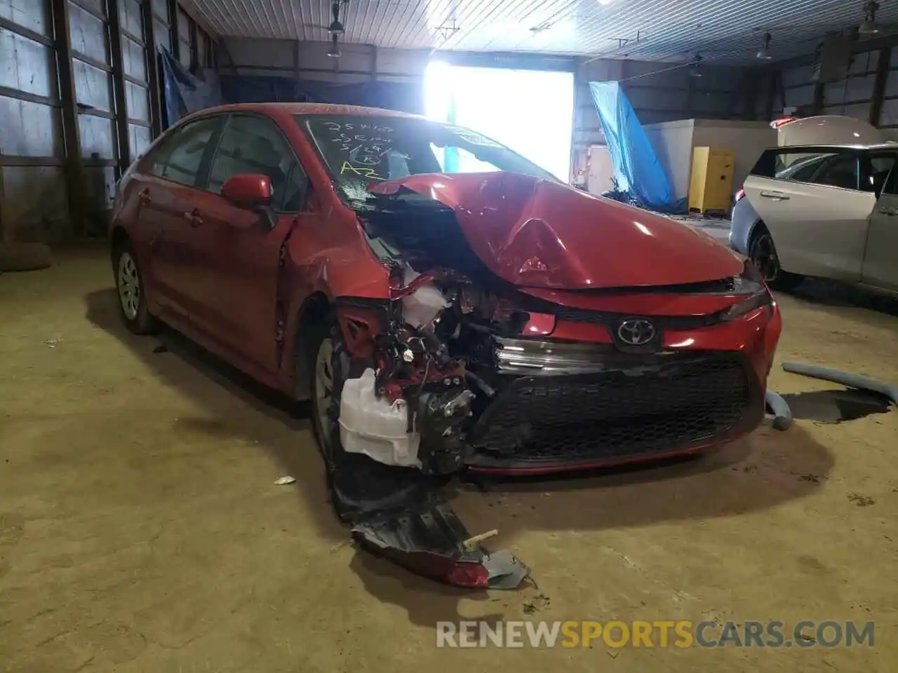 1 Photograph of a damaged car 5YFEPMAE4MP250873 TOYOTA COROLLA 2021