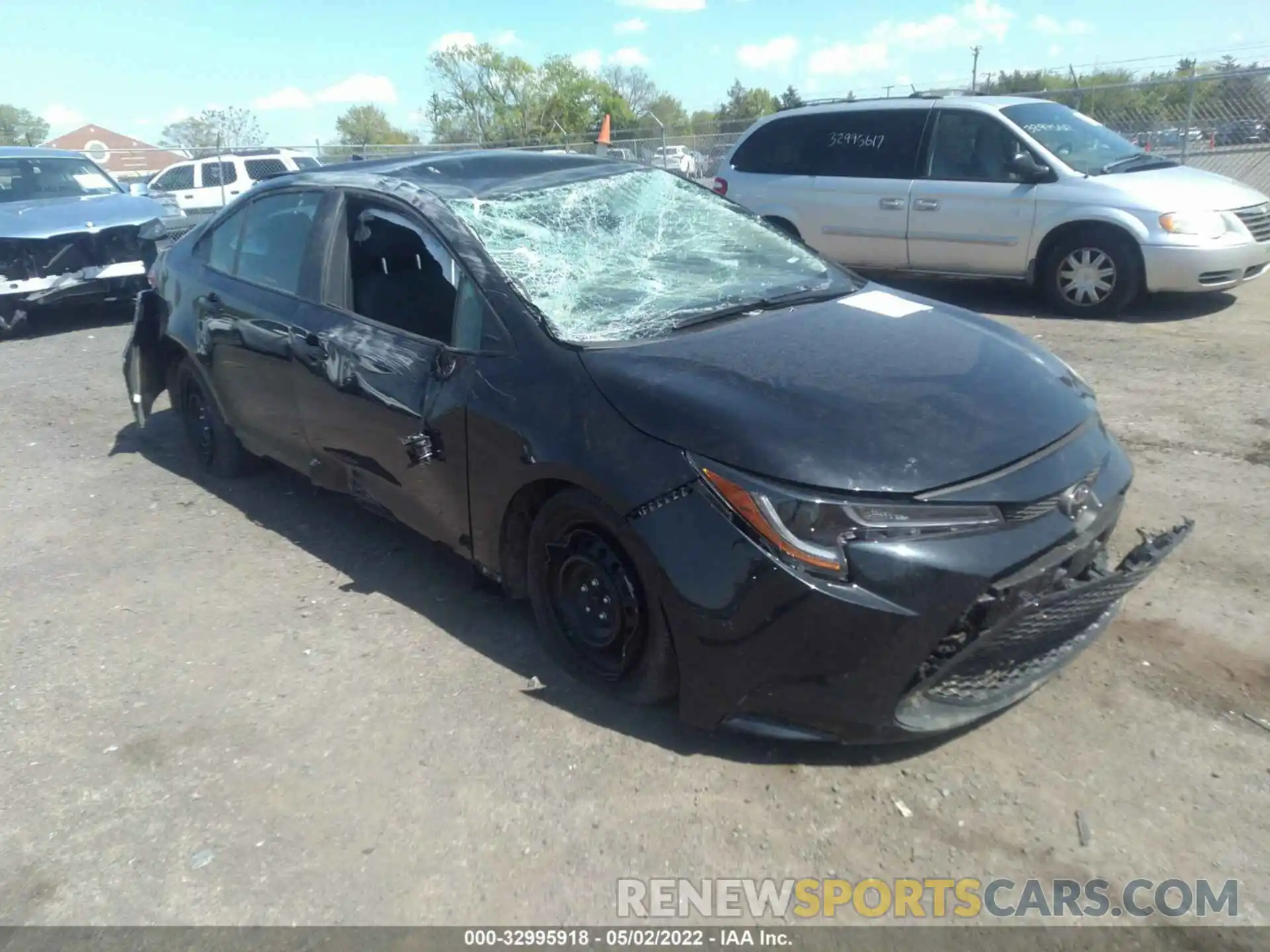 1 Photograph of a damaged car 5YFEPMAE4MP252770 TOYOTA COROLLA 2021