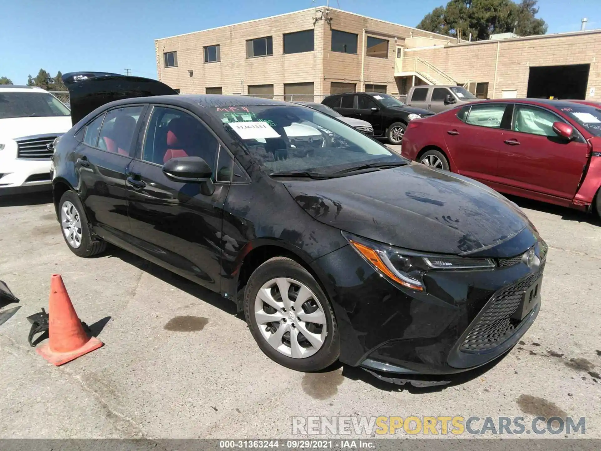 1 Photograph of a damaged car 5YFEPMAE4MP258326 TOYOTA COROLLA 2021