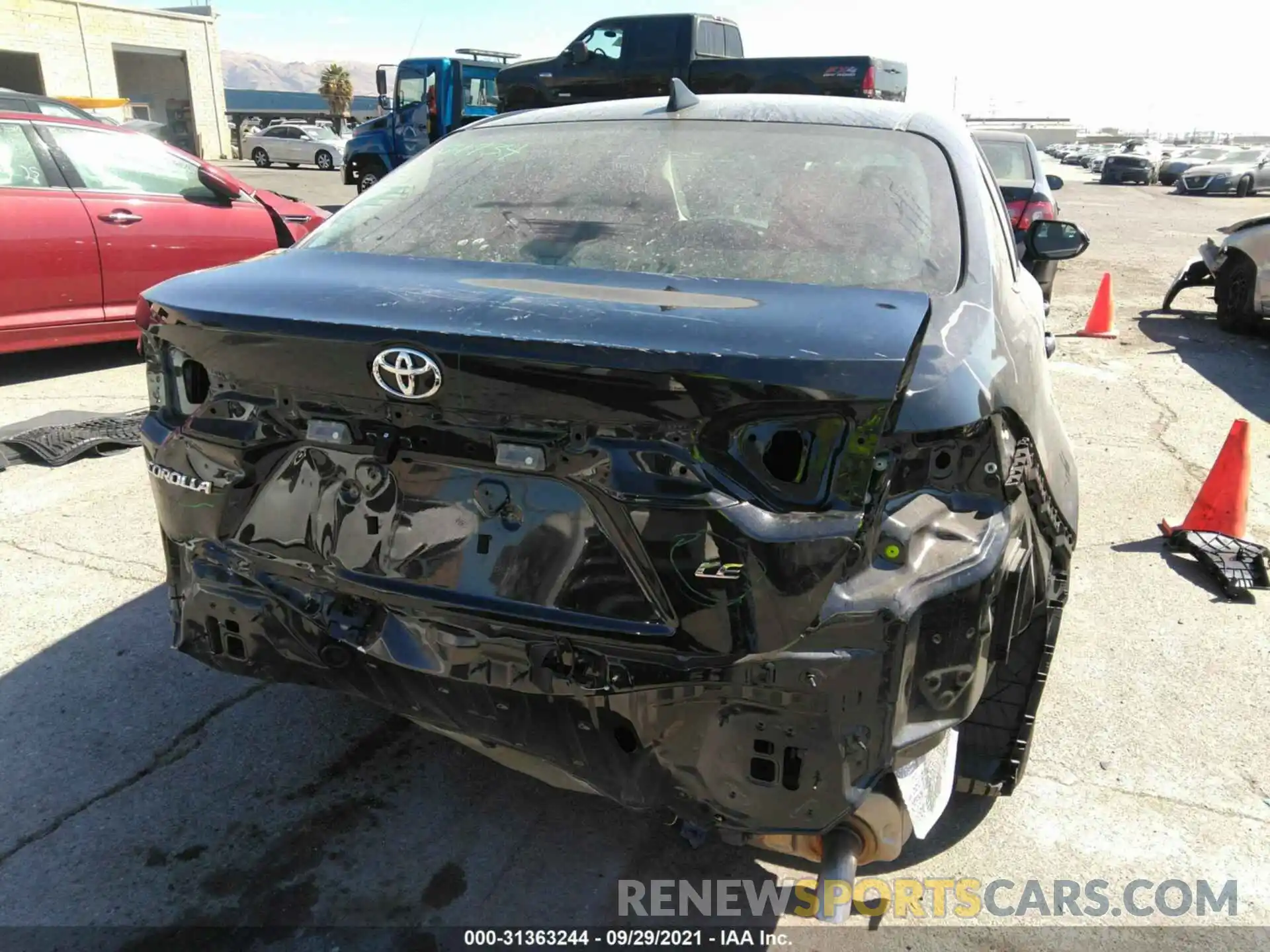 6 Photograph of a damaged car 5YFEPMAE4MP258326 TOYOTA COROLLA 2021