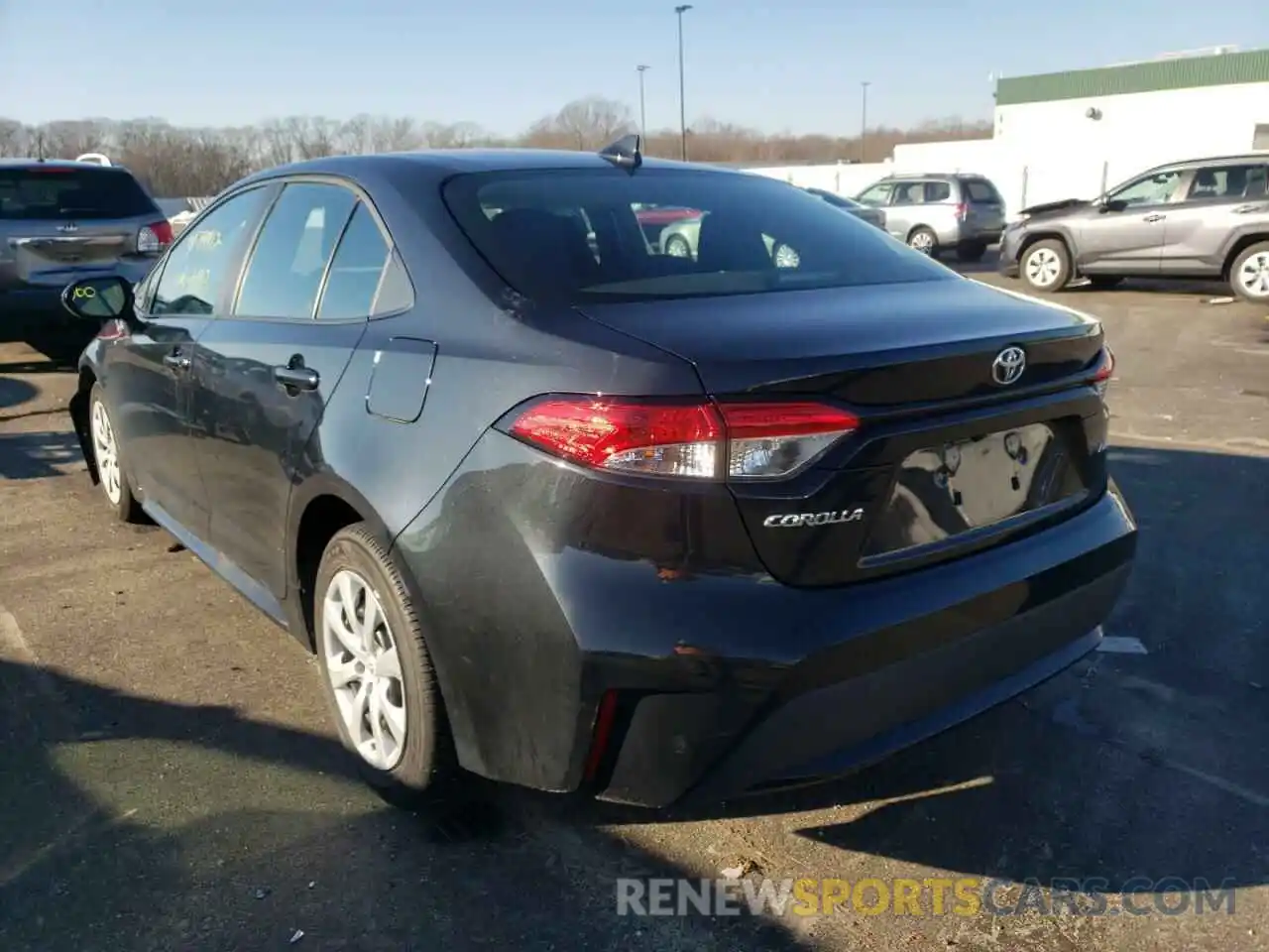 3 Photograph of a damaged car 5YFEPMAE4MP258598 TOYOTA COROLLA 2021