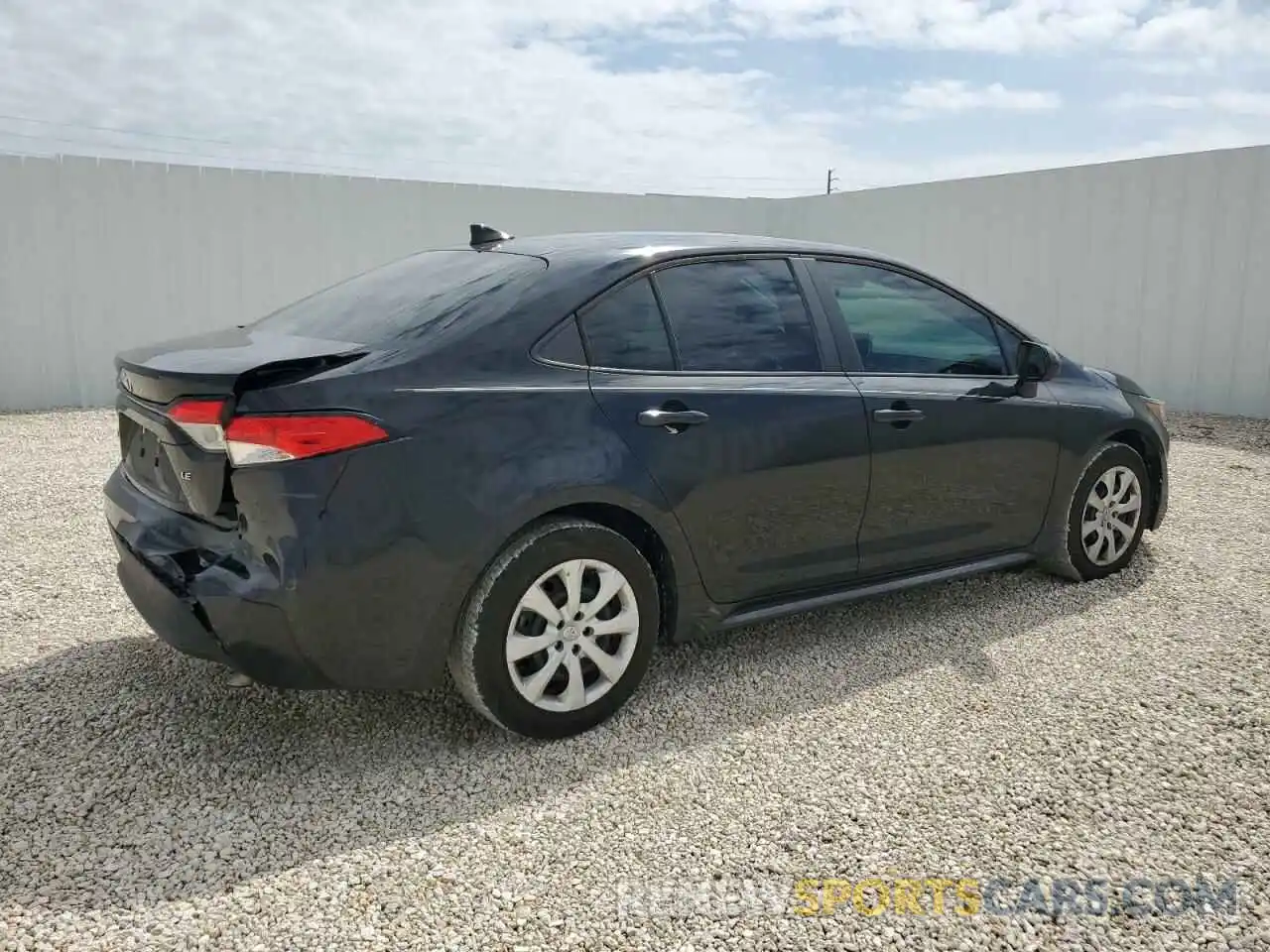 3 Photograph of a damaged car 5YFEPMAE4MP259346 TOYOTA COROLLA 2021