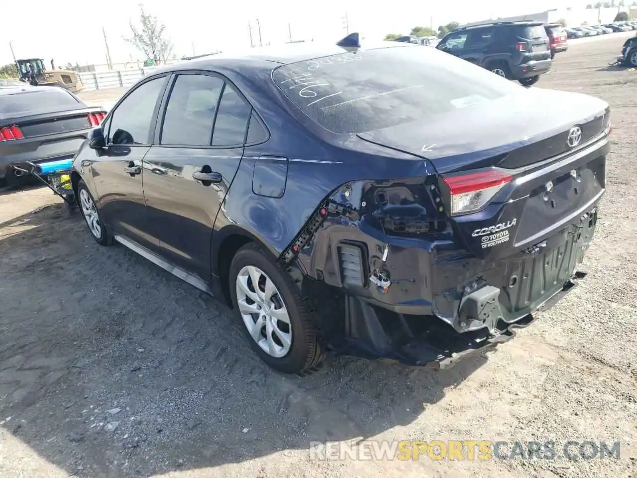 3 Photograph of a damaged car 5YFEPMAE4MP259461 TOYOTA COROLLA 2021